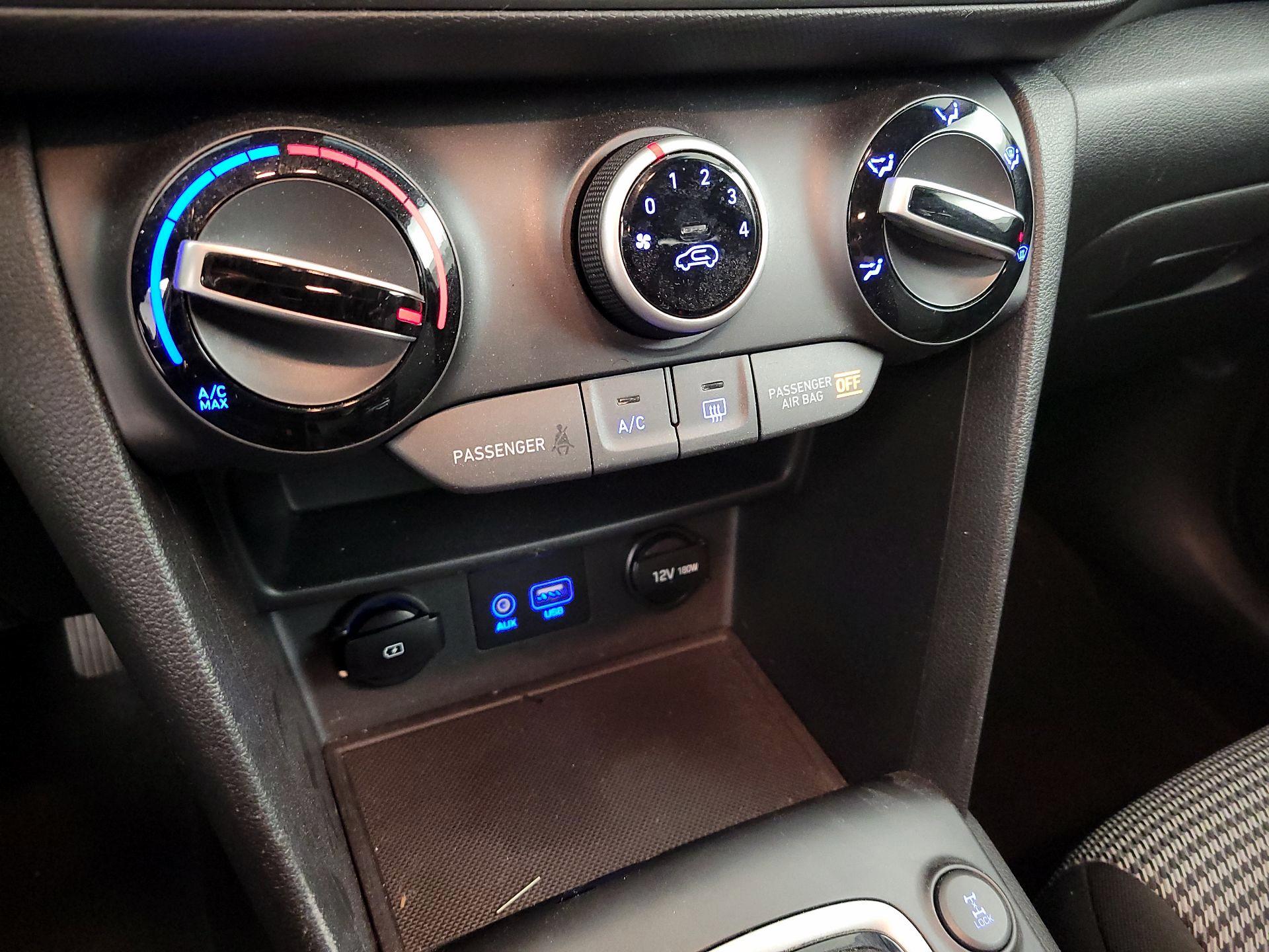 Thumbnail: 2020 Hyundai Kona - 14