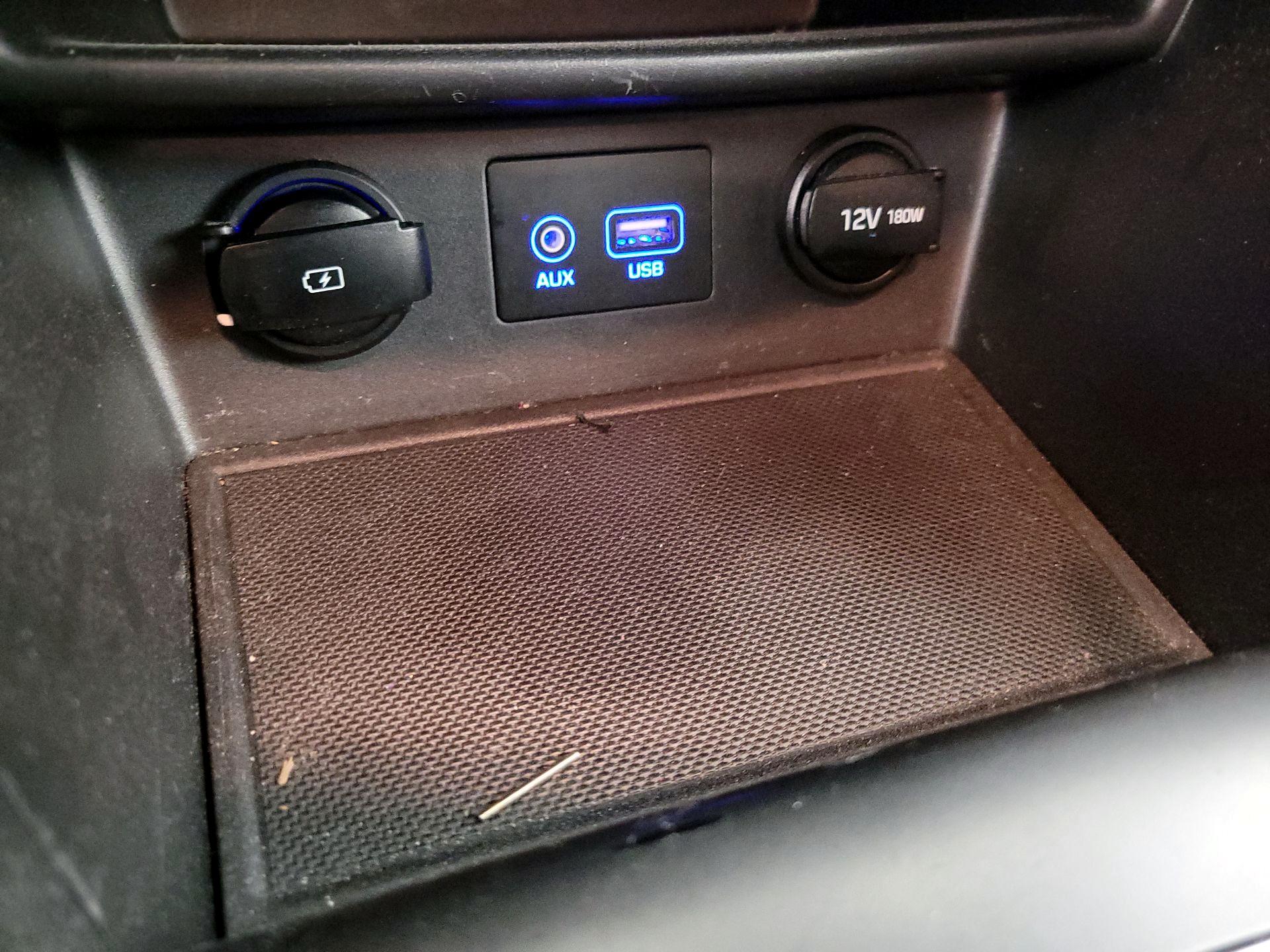 Thumbnail: 2020 Hyundai Kona - 16