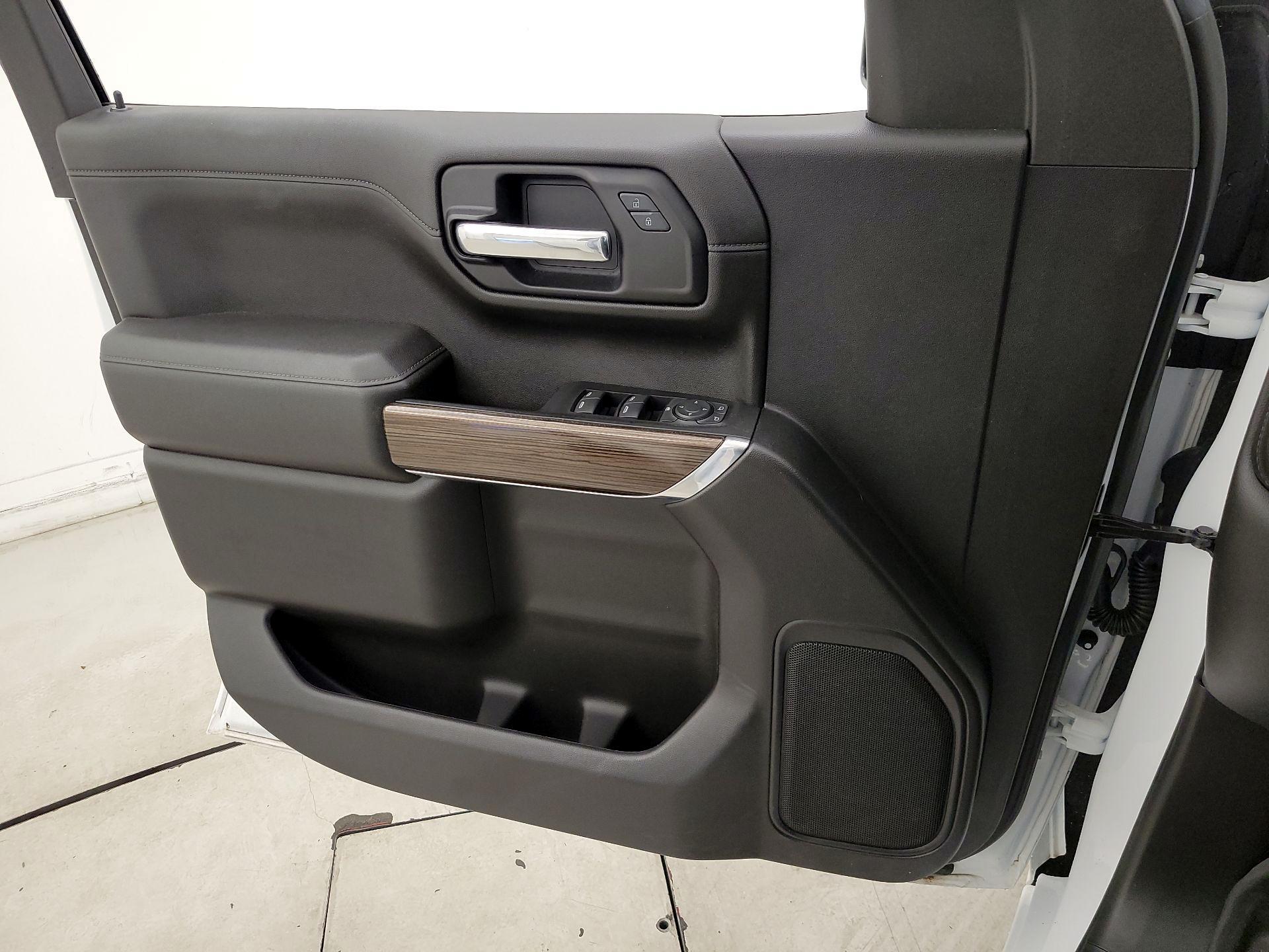 Thumbnail: 2022 Chevrolet Silverado 1500 - 12