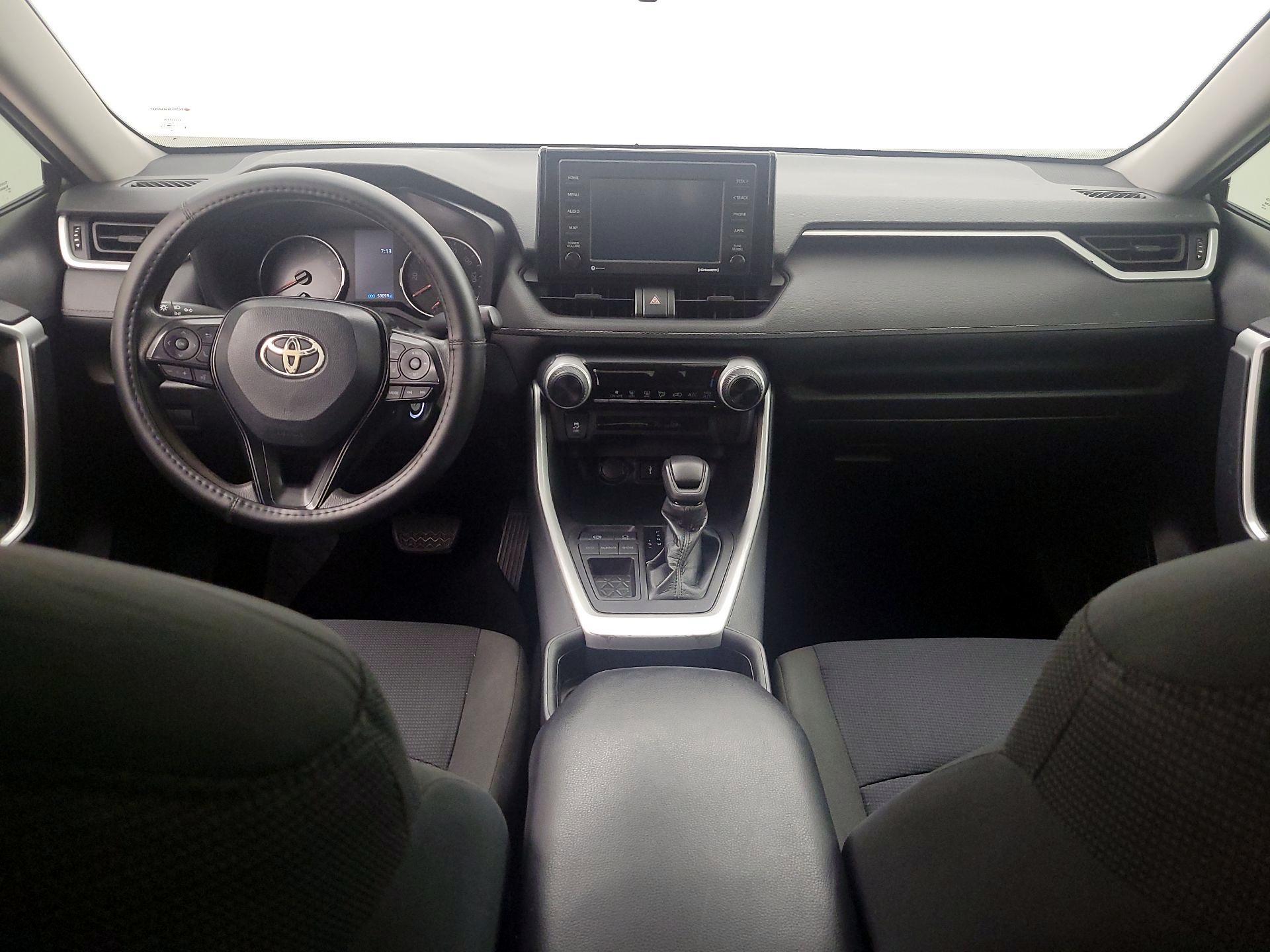 Thumbnail: 2021 Toyota RAV4 - 9