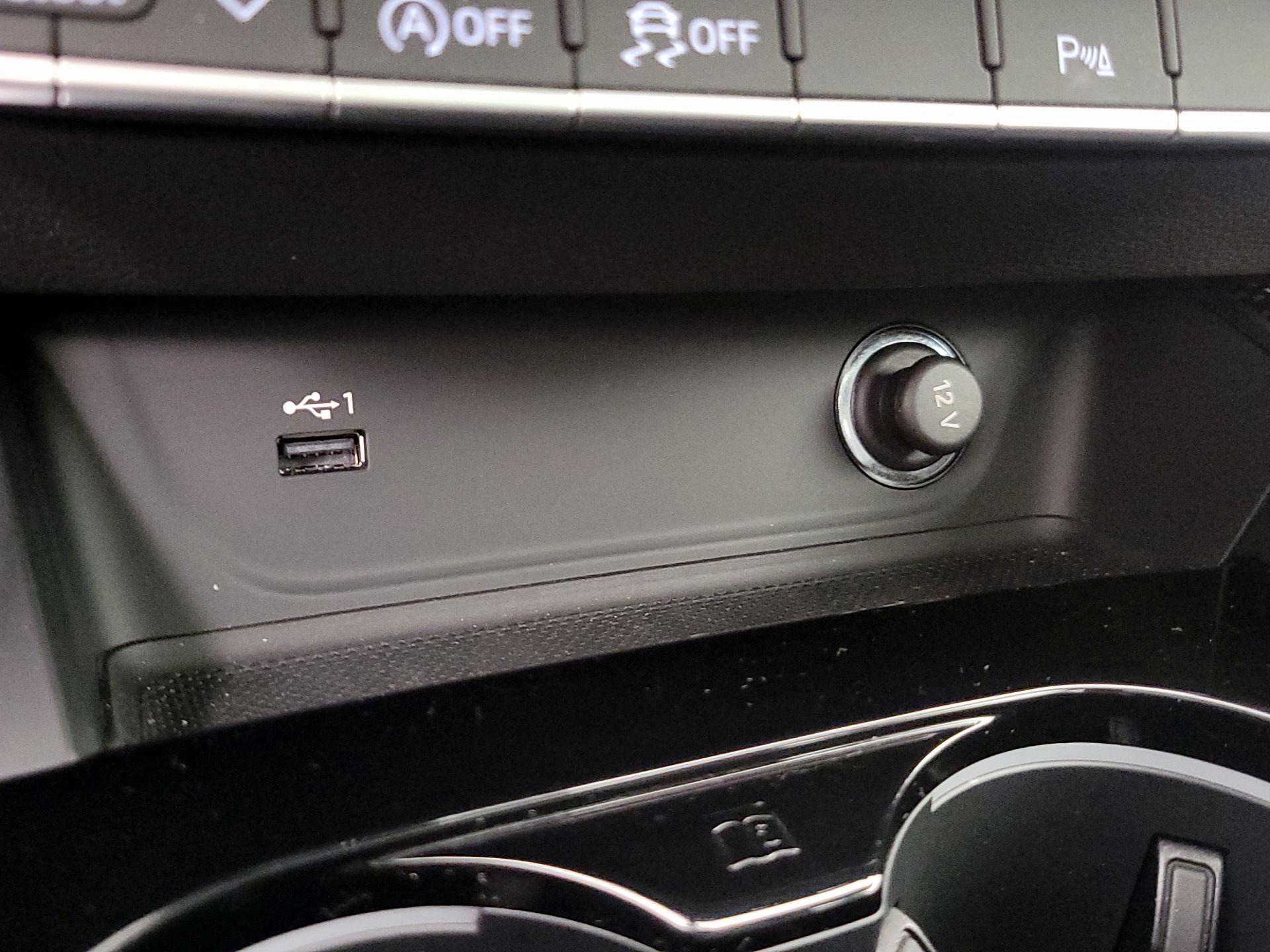 Thumbnail: 2023 Audi S5 - 19