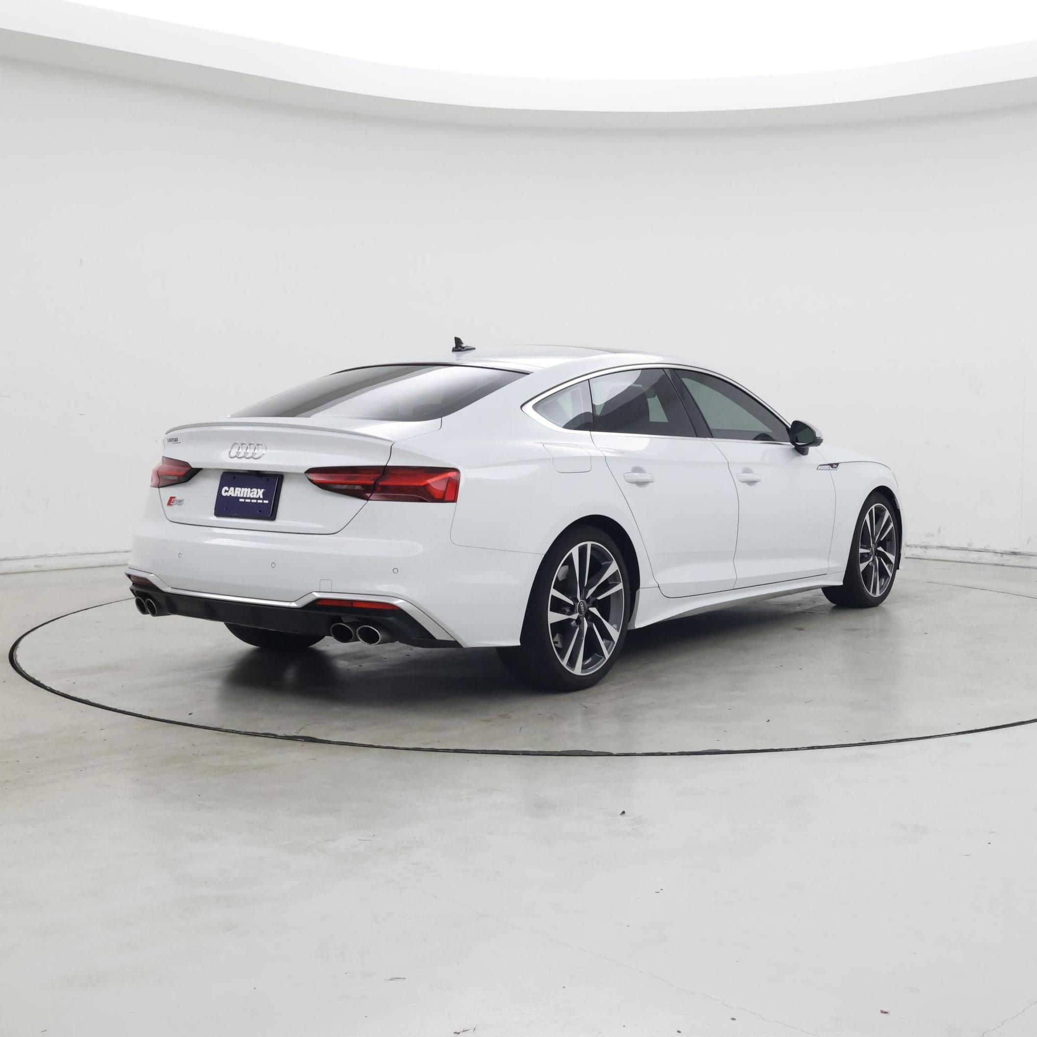 Thumbnail: 2023 Audi S5 - 8