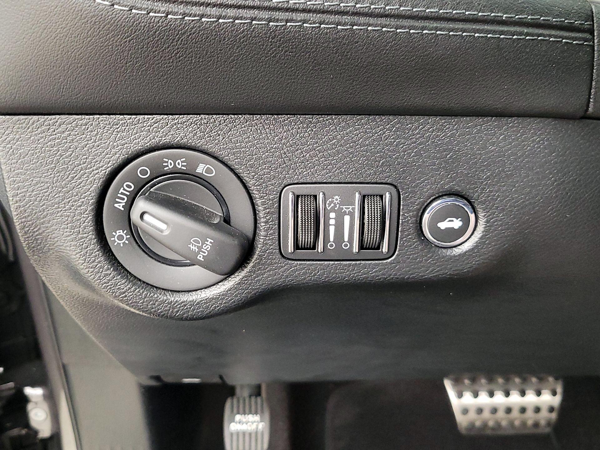 Thumbnail: 2021 Dodge Challenger - 13