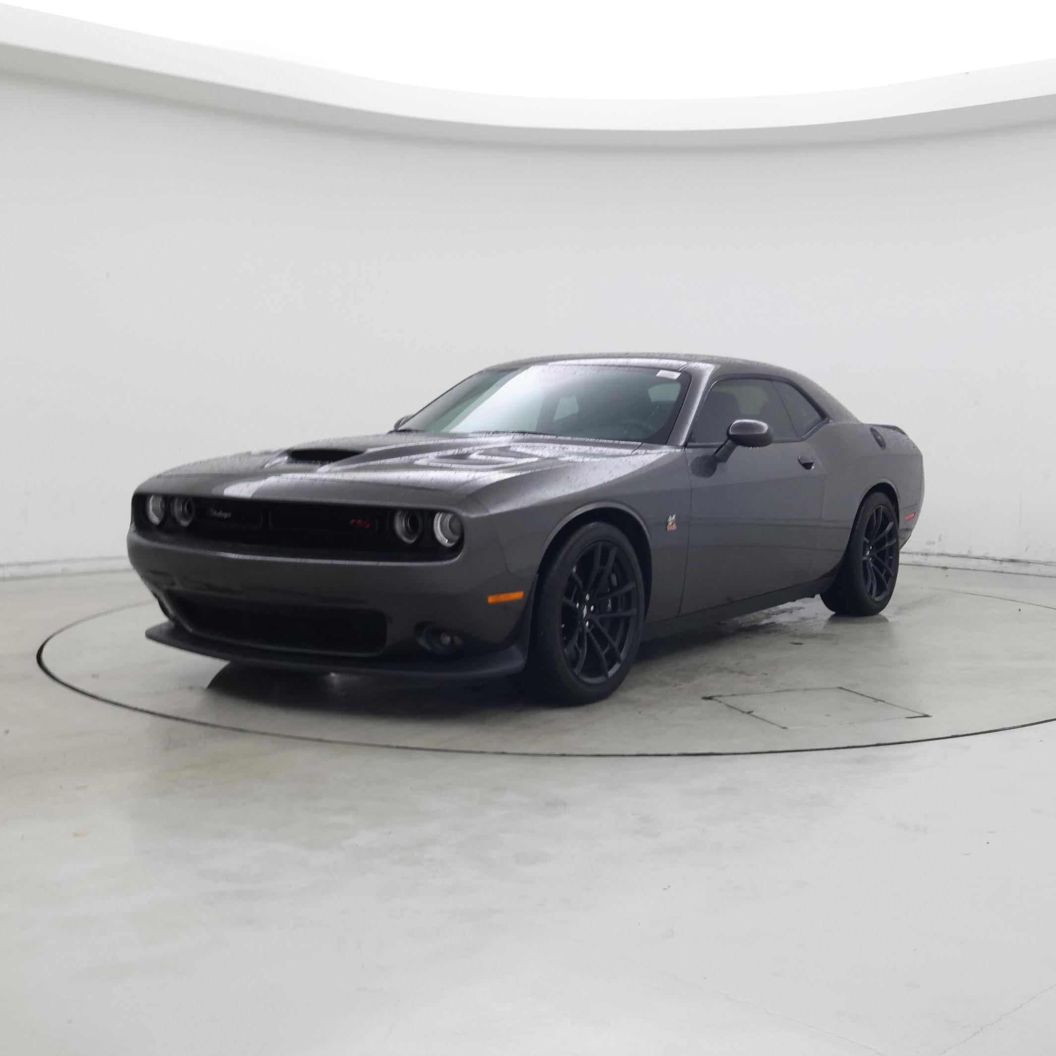 Thumbnail: 2021 Dodge Challenger - 4