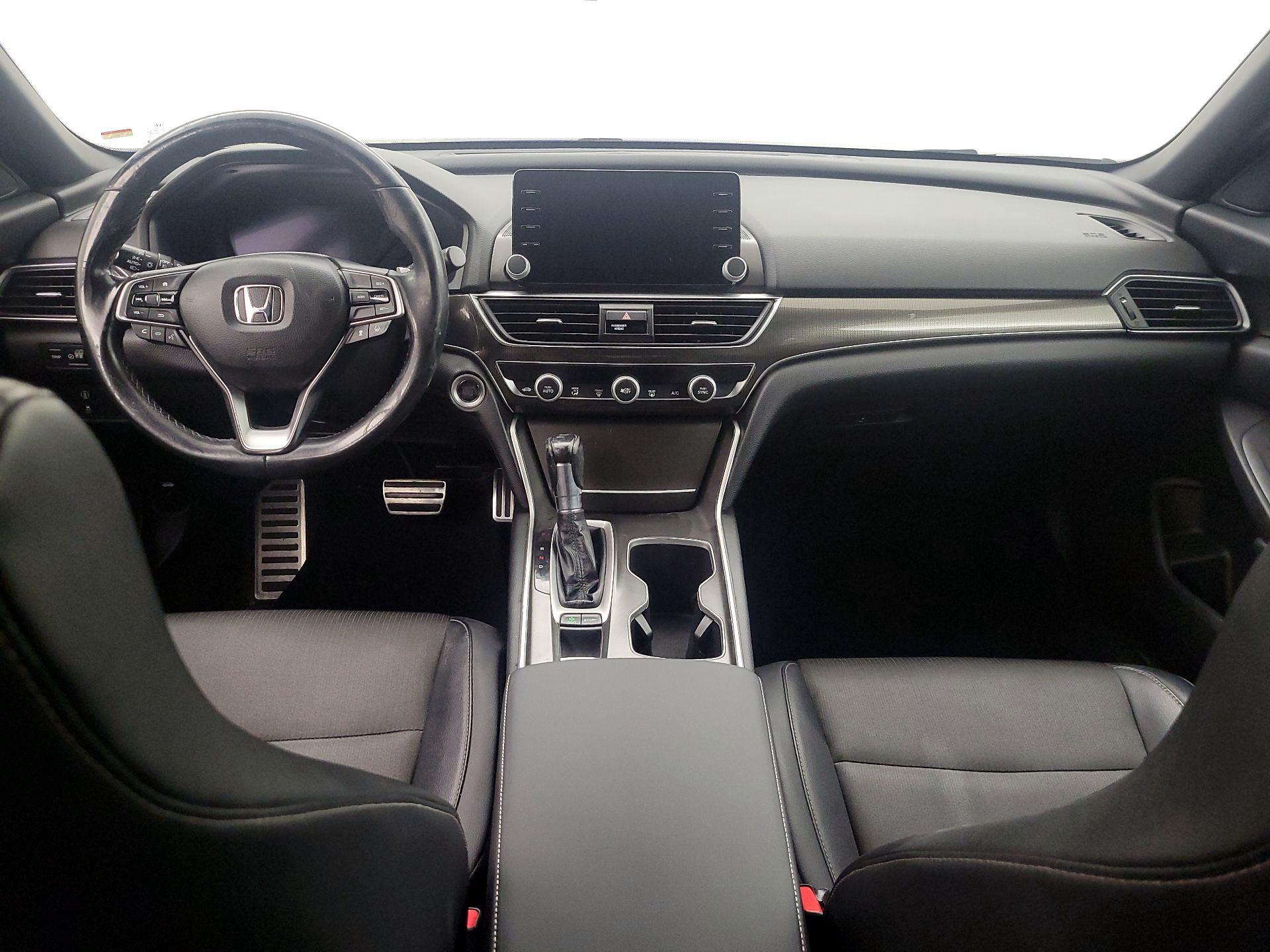 Thumbnail: 2018 Honda Accord - 9