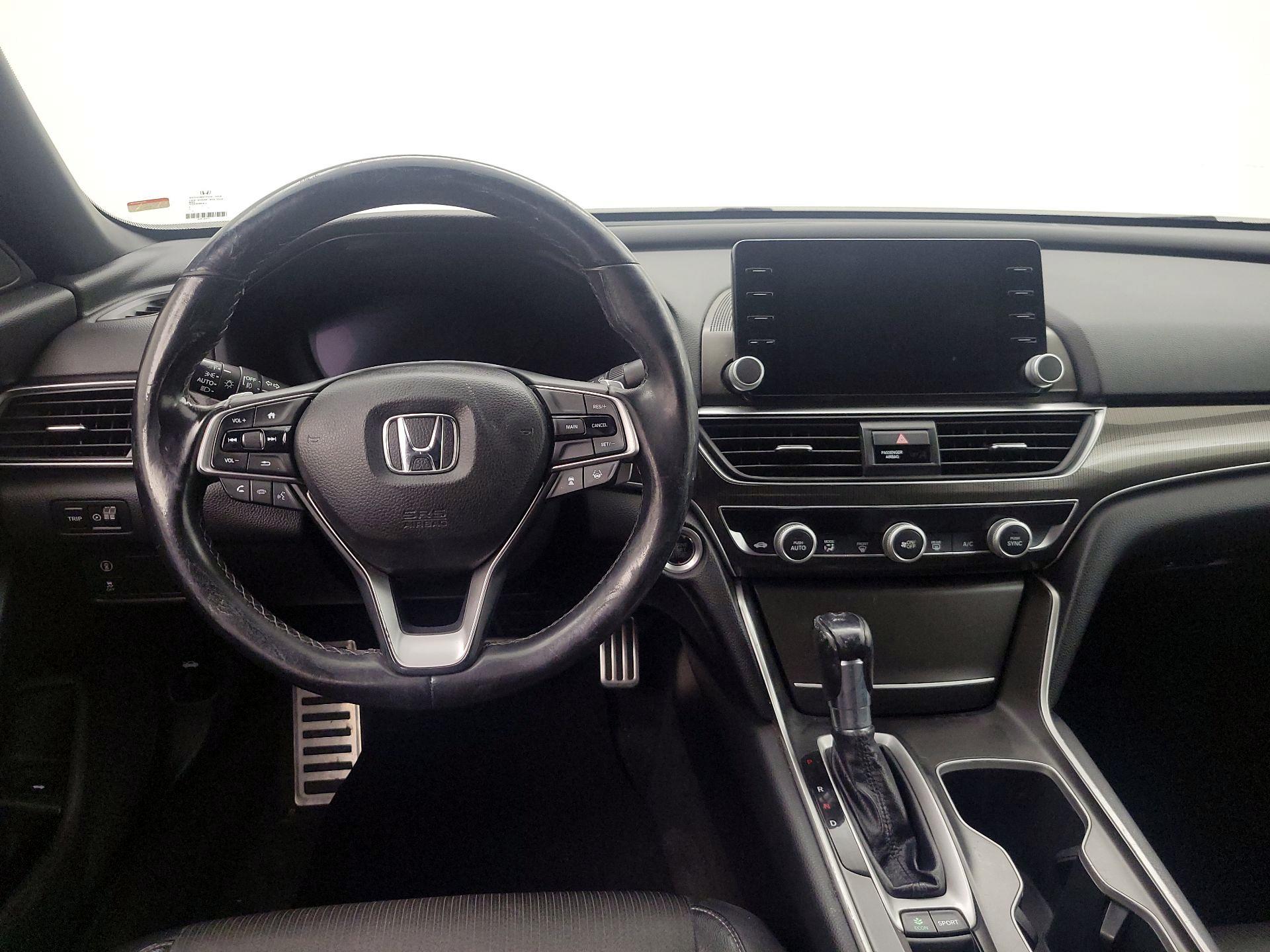 Thumbnail: 2018 Honda Accord - 10