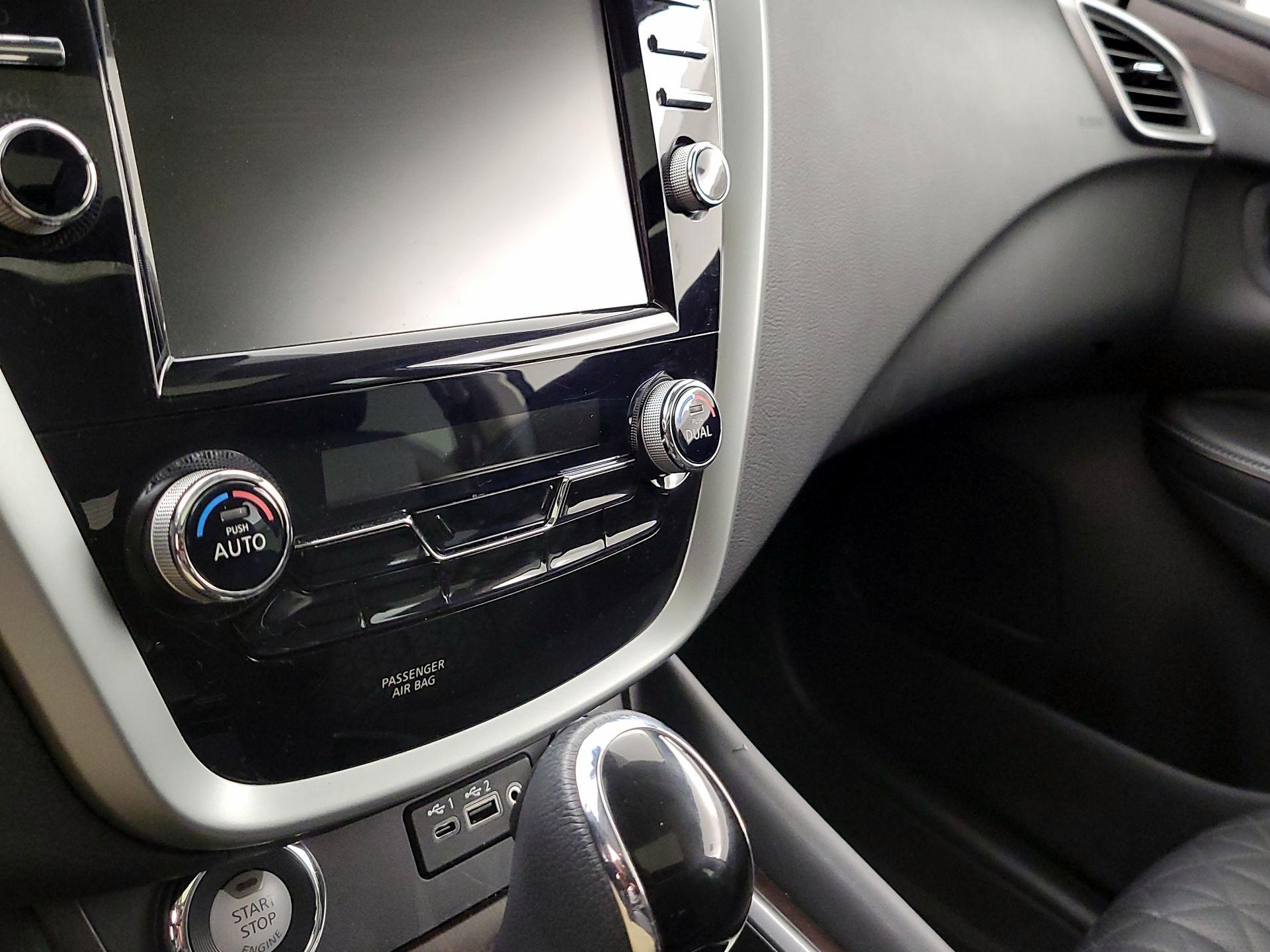 Thumbnail: 2019 Nissan Murano - 17