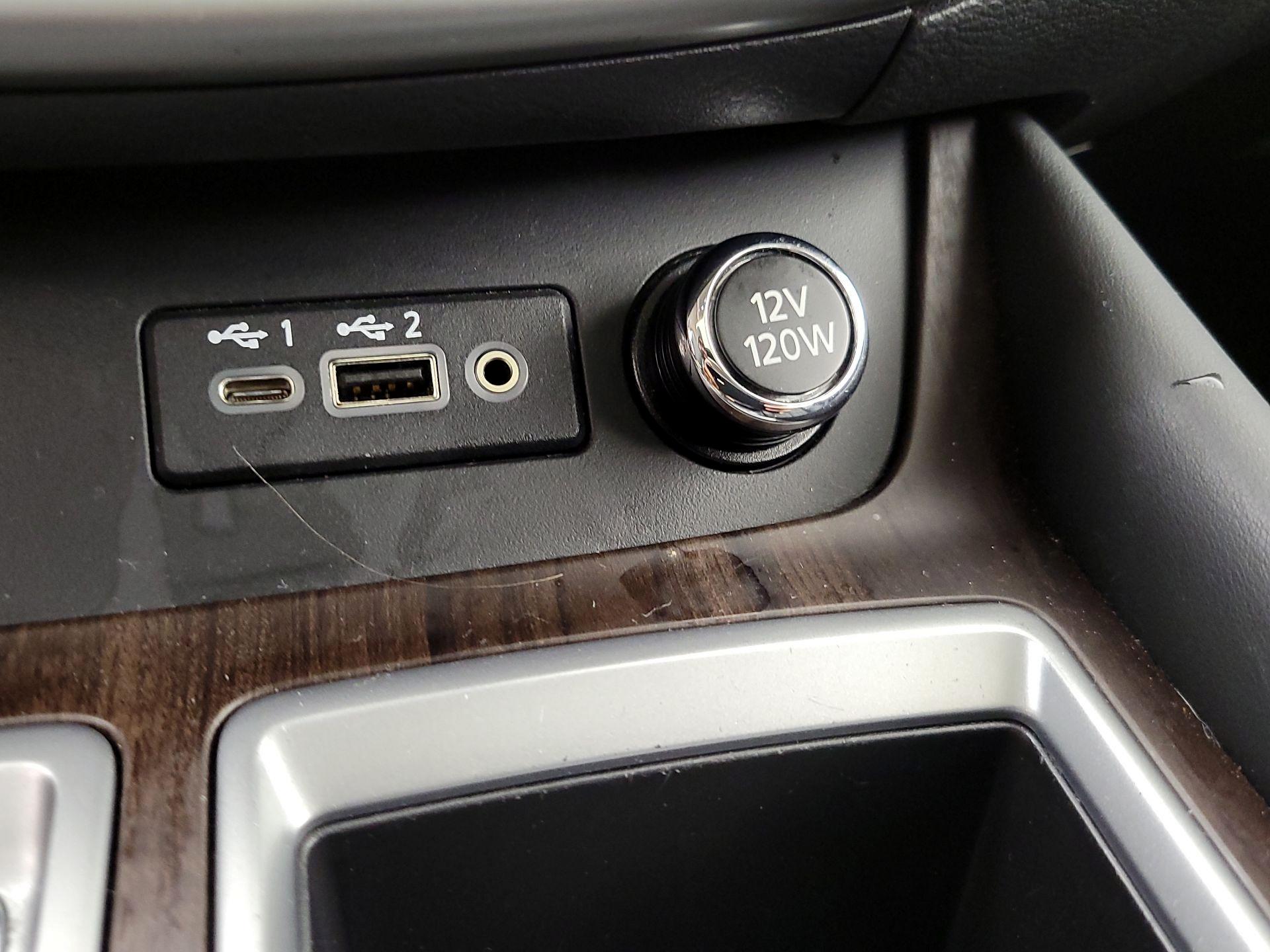 Thumbnail: 2019 Nissan Murano - 19