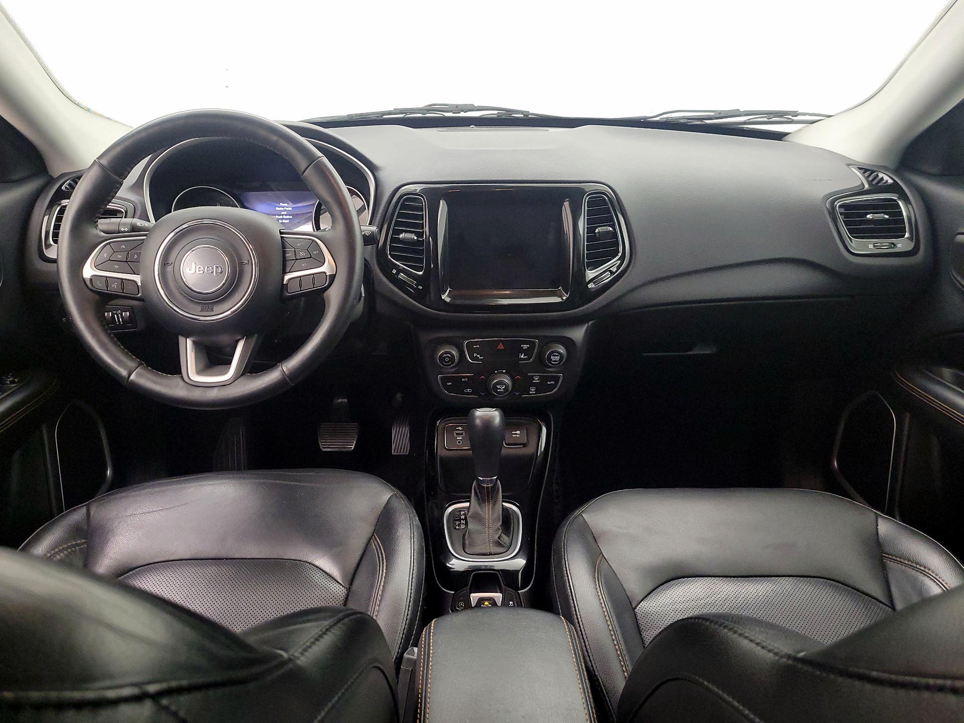 Thumbnail: 2018 Jeep Compass - 9