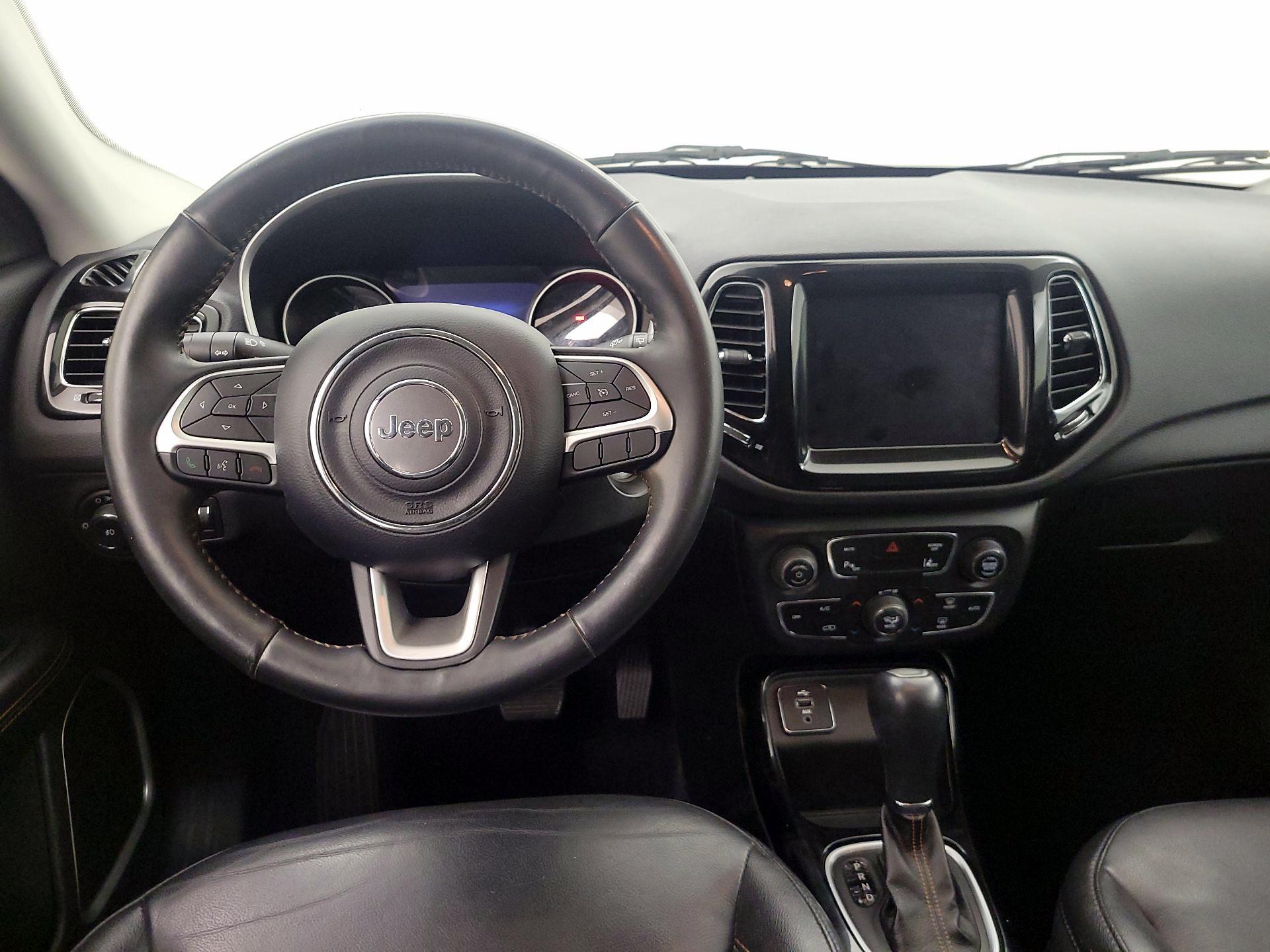 Thumbnail: 2018 Jeep Compass - 10