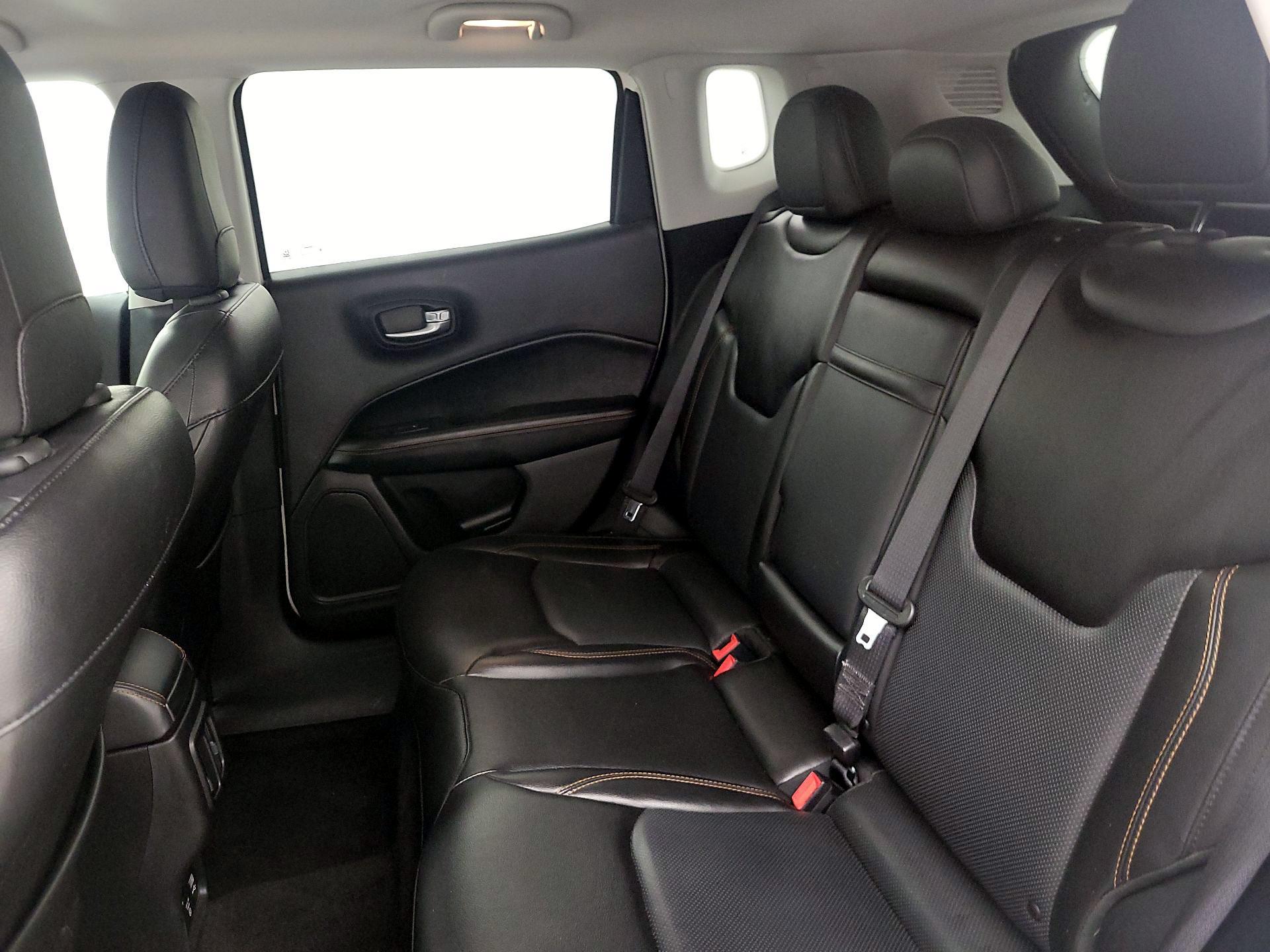 Thumbnail: 2018 Jeep Compass - 20