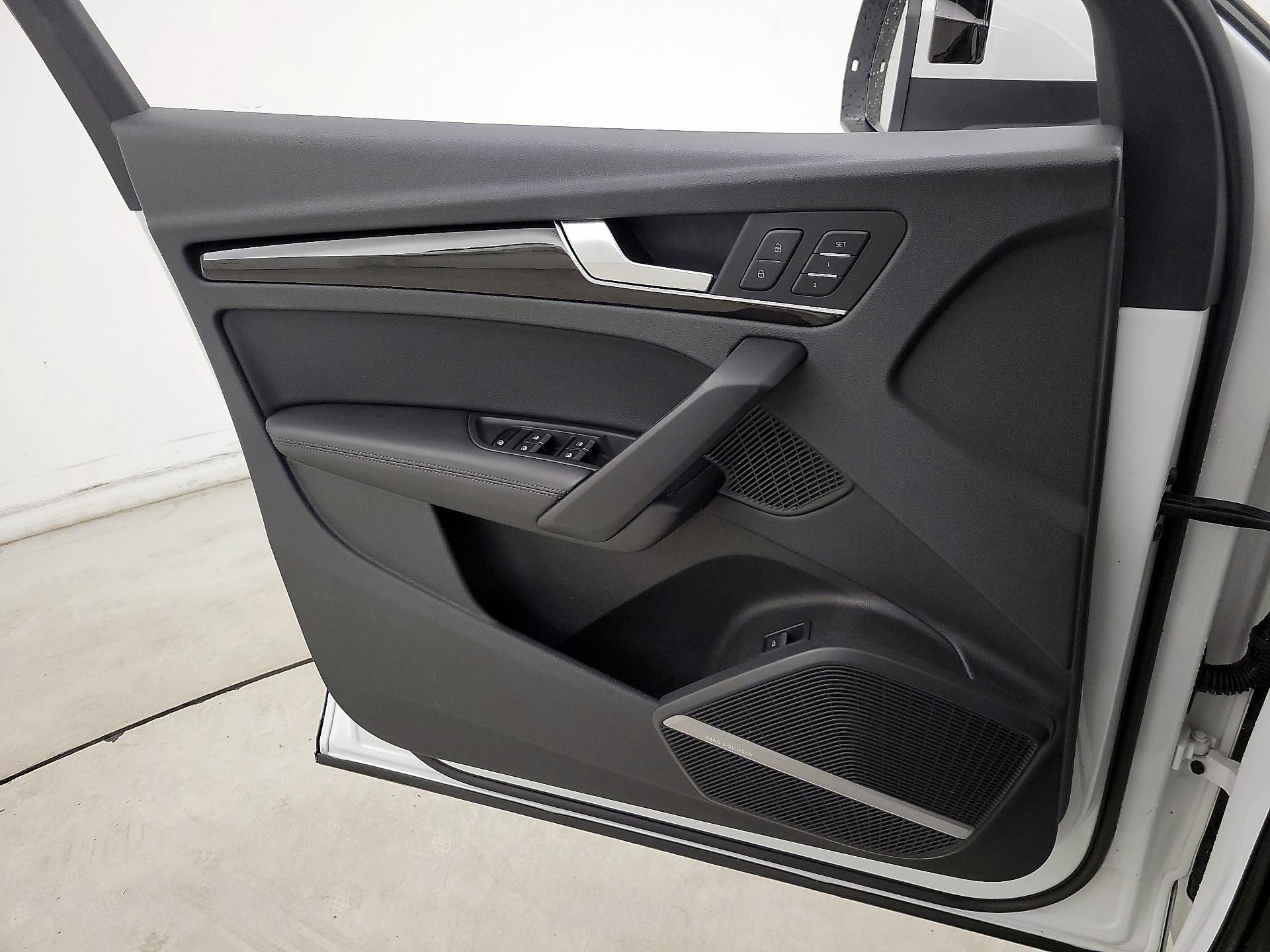 Thumbnail: 2018 Audi Q5 - 12