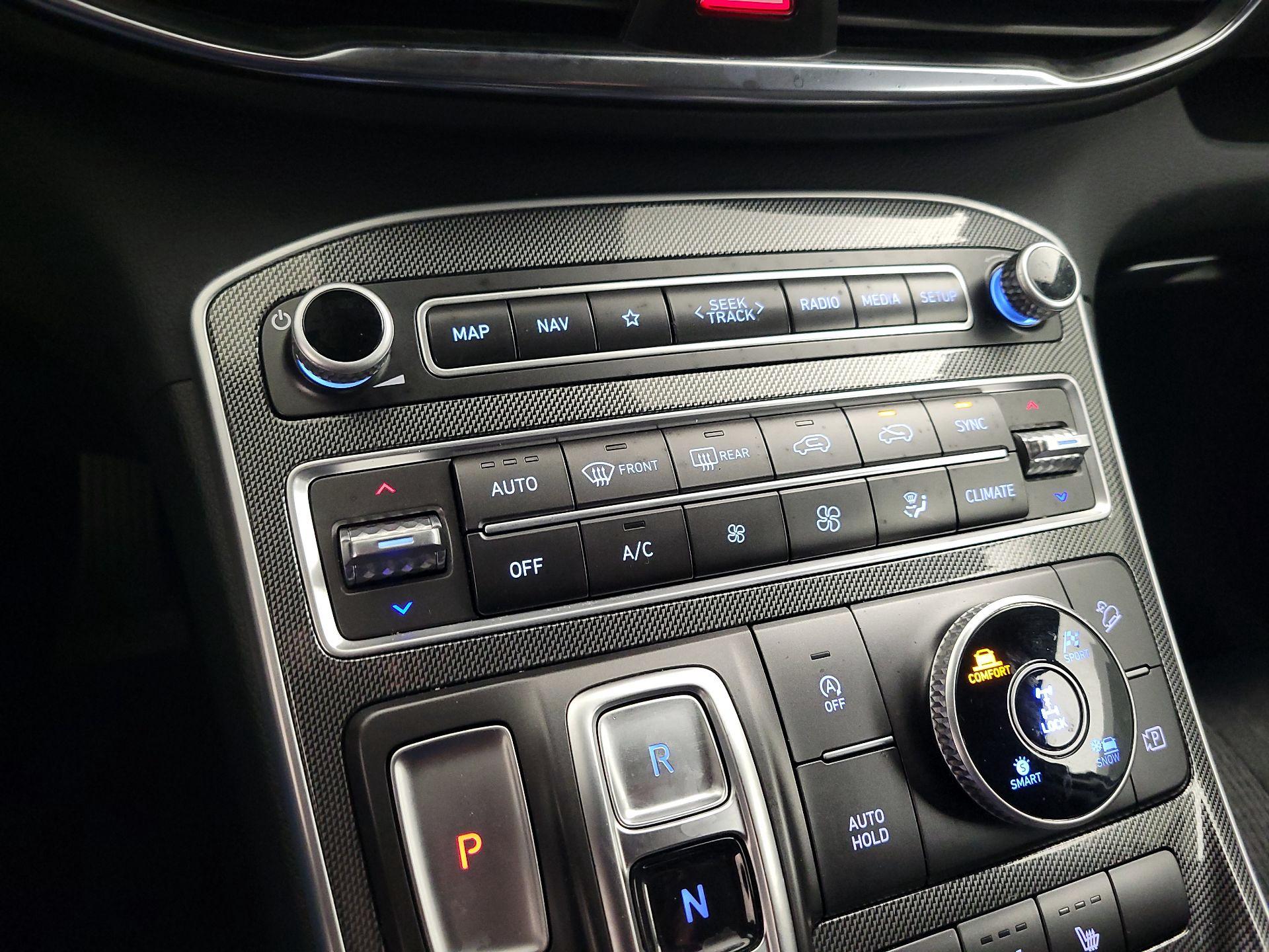 Thumbnail: 2023 Hyundai Santa Fe - 17