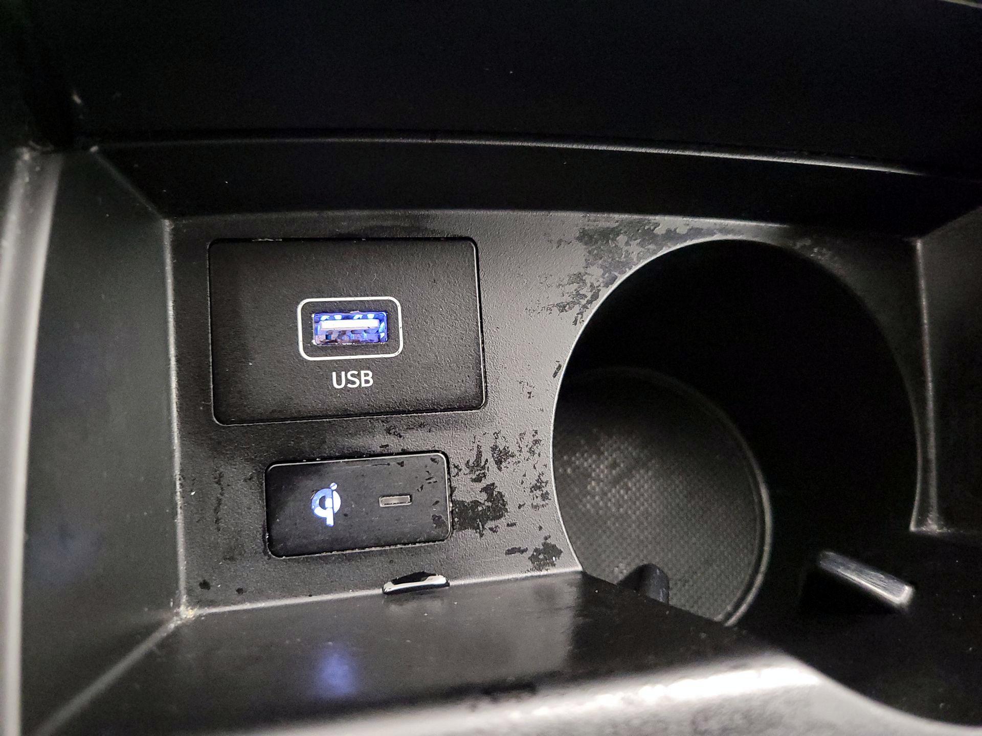 Thumbnail: 2023 Hyundai Santa Fe - 19