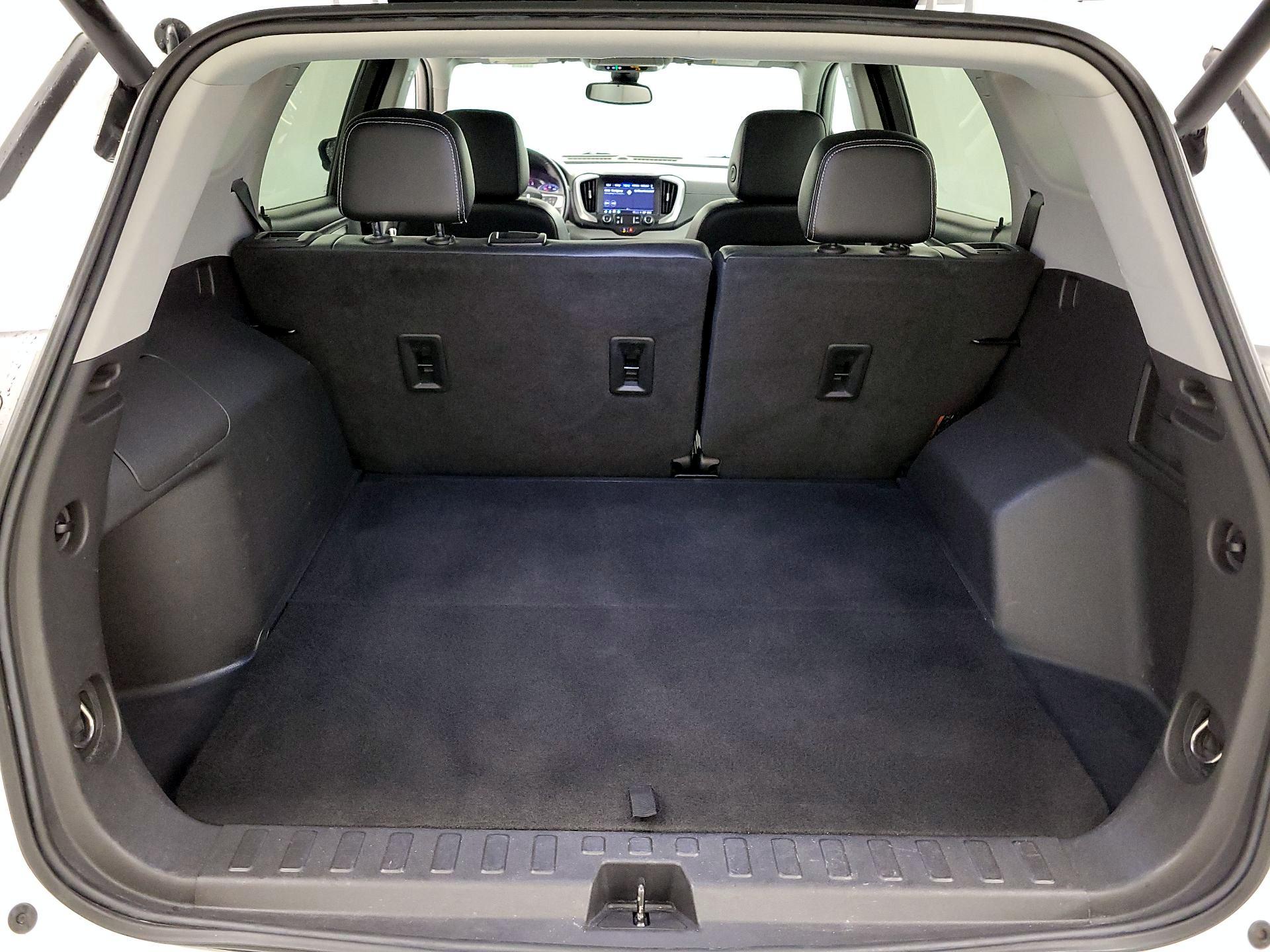 Thumbnail: 2023 GMC Terrain - 20