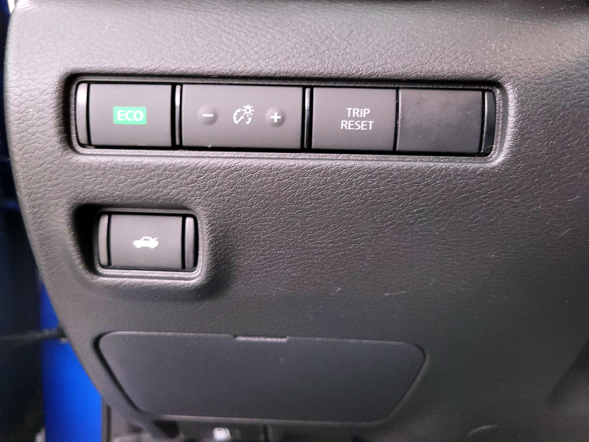 Thumbnail: 2021 Nissan Sentra - 13