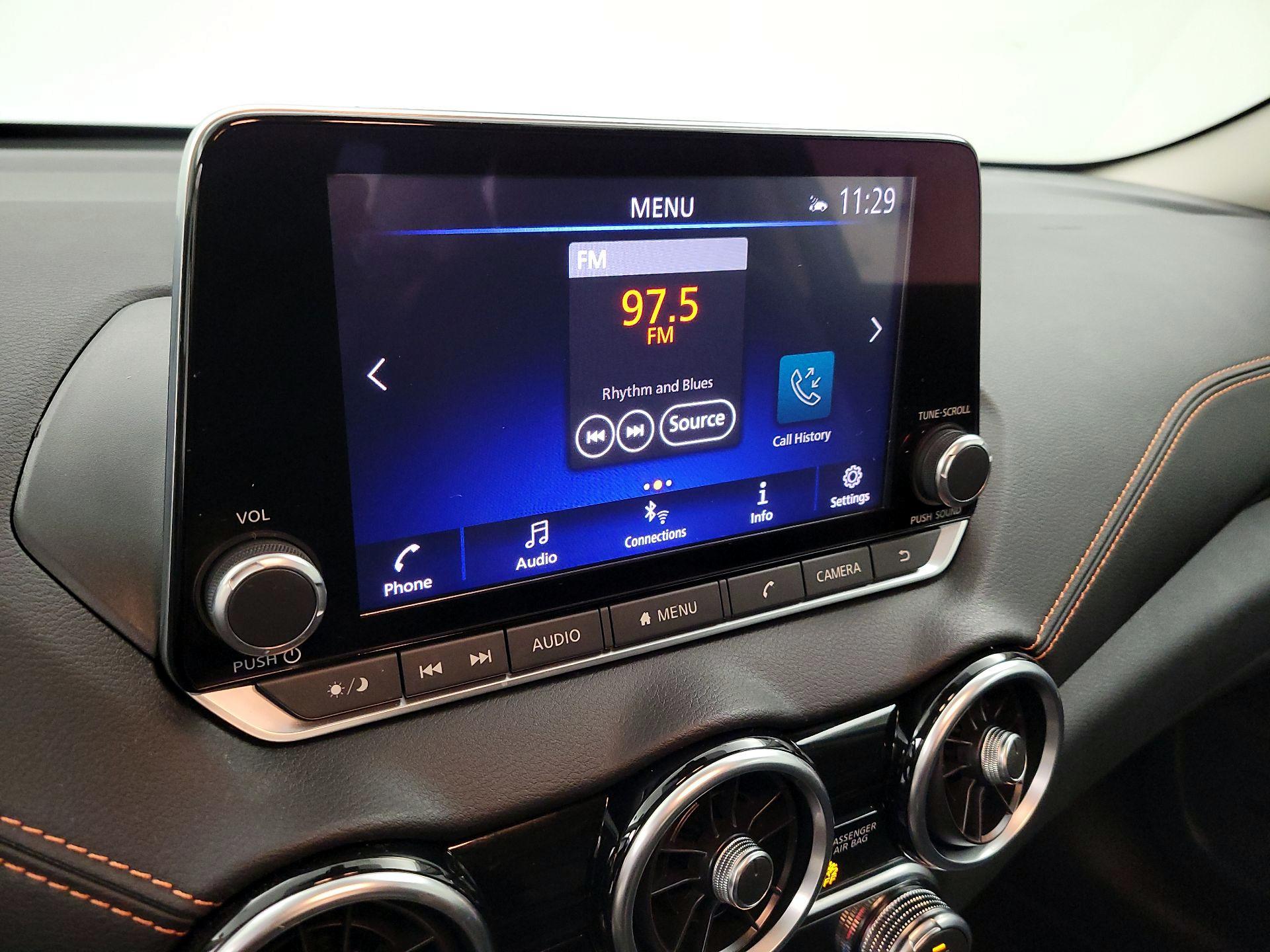 Thumbnail: 2021 Nissan Sentra - 15