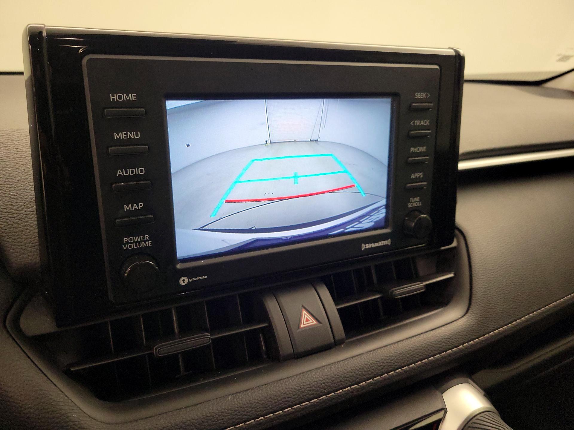 Thumbnail: 2022 Toyota RAV4 - 14