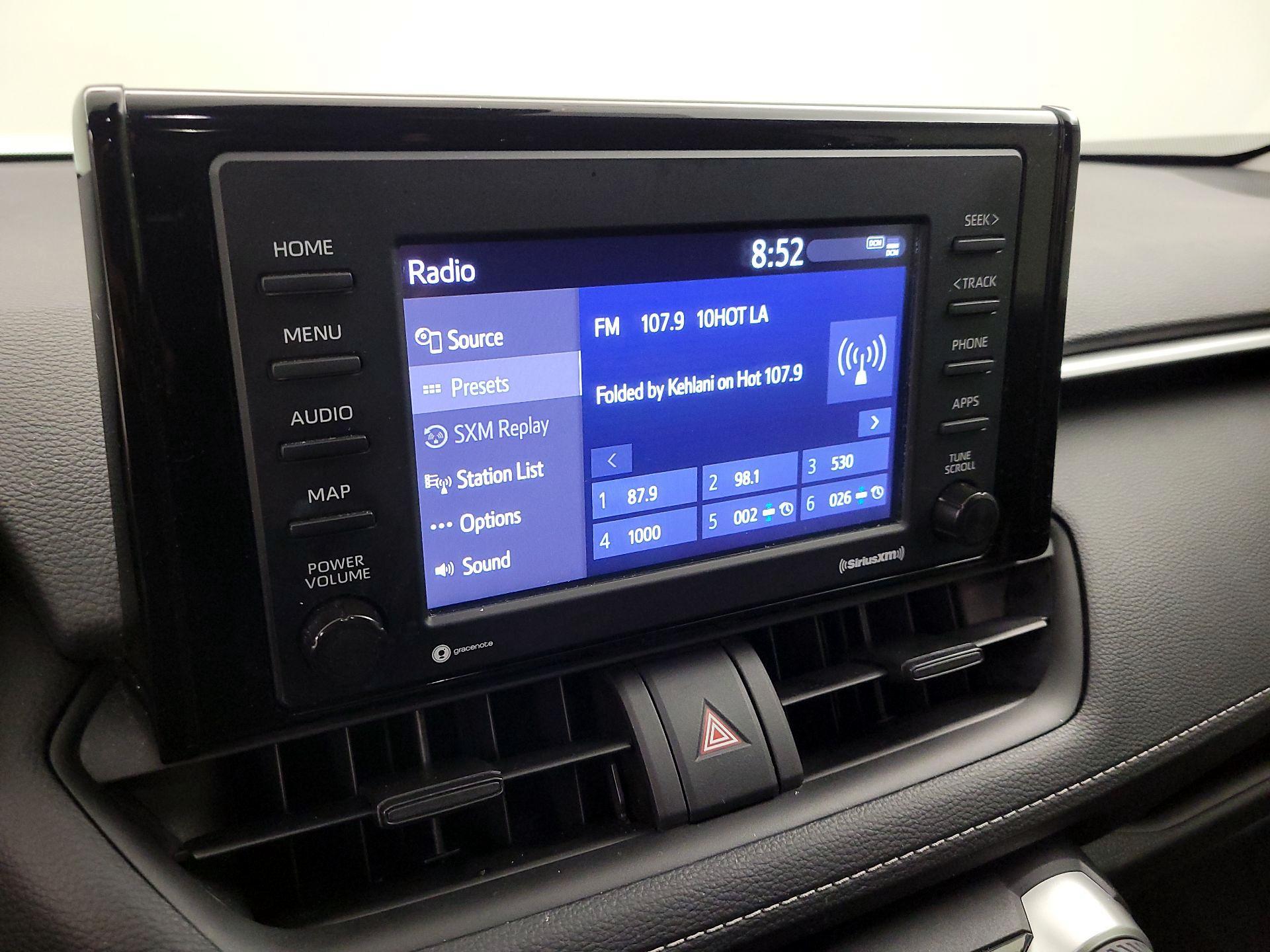 Thumbnail: 2022 Toyota RAV4 - 15