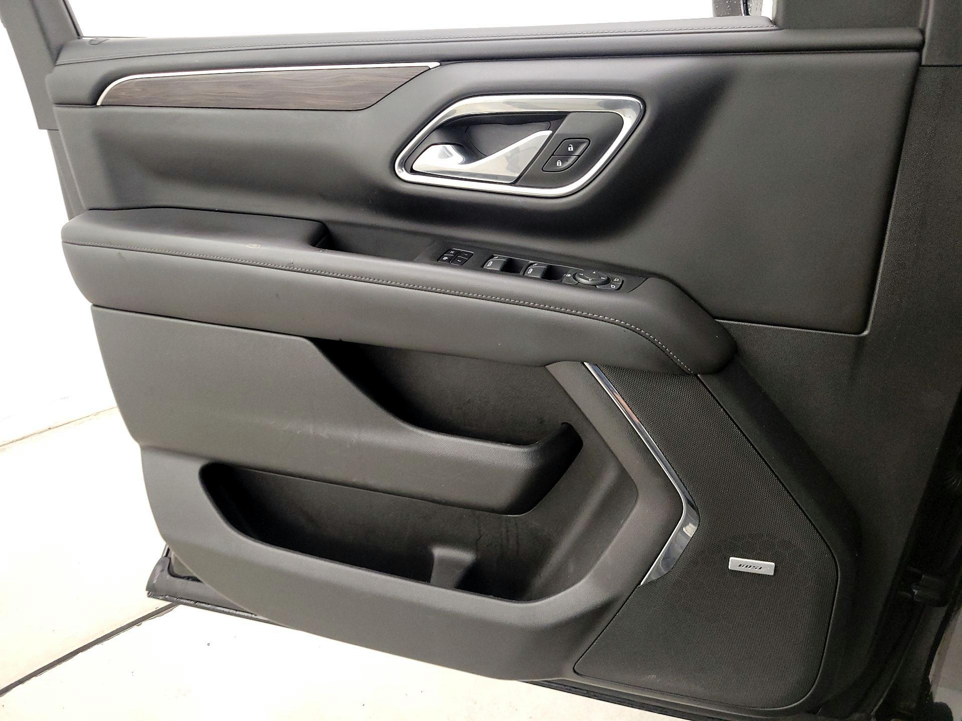 Thumbnail: 2023 Chevrolet Tahoe - 12