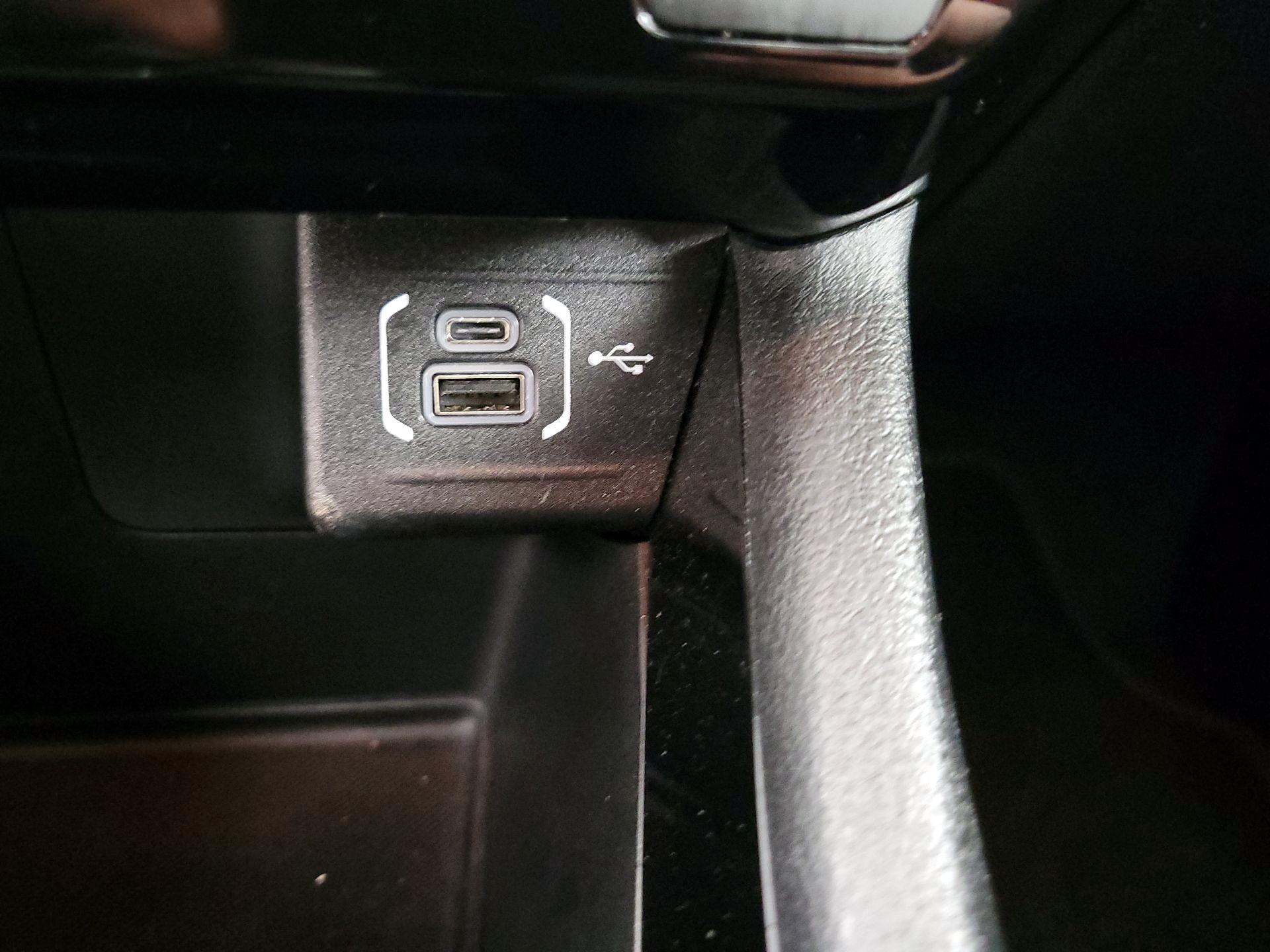 Thumbnail: 2025 Jeep Compass - 18