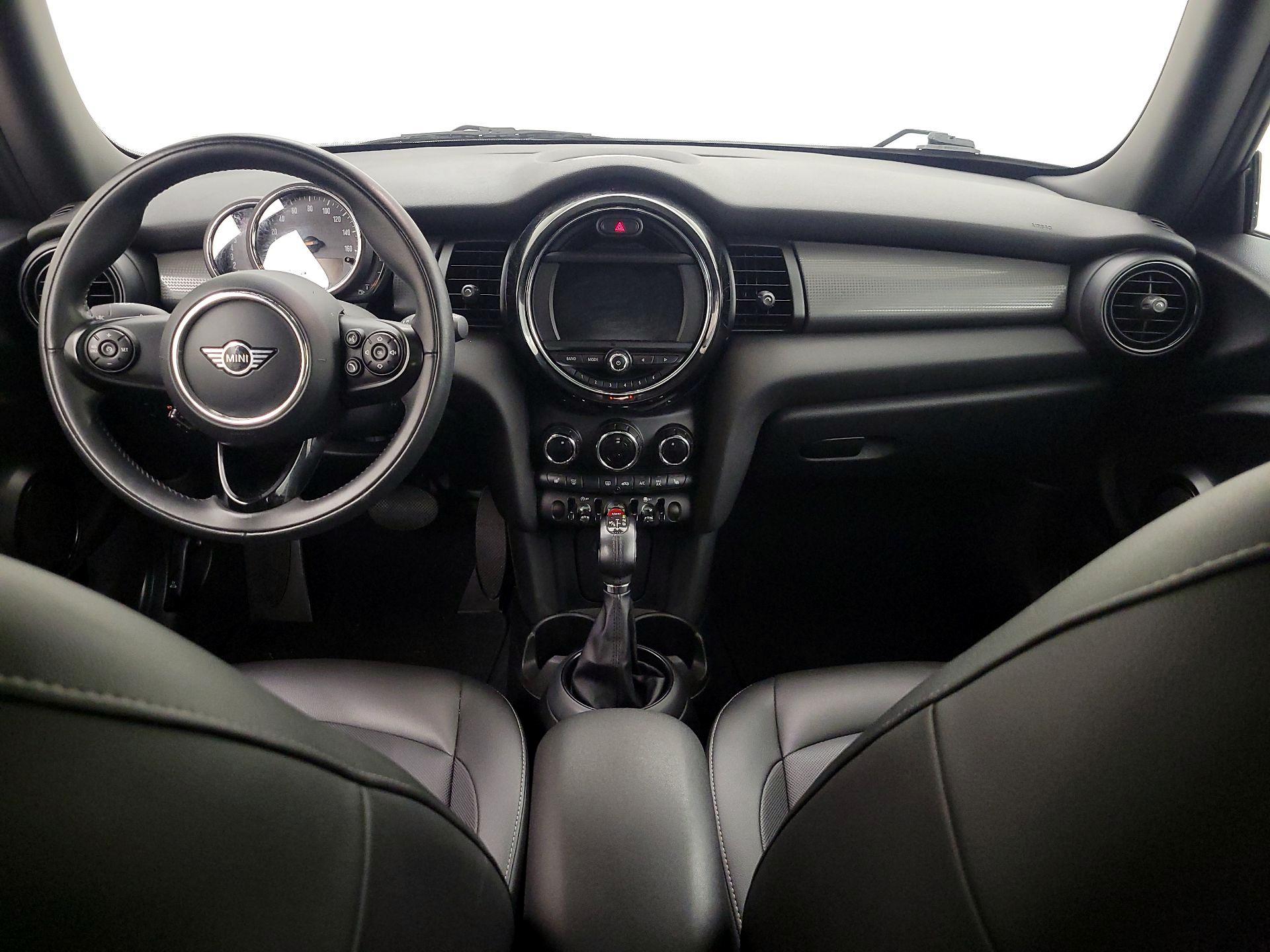 Thumbnail: 2019 MINI Cooper Hardtop - 9