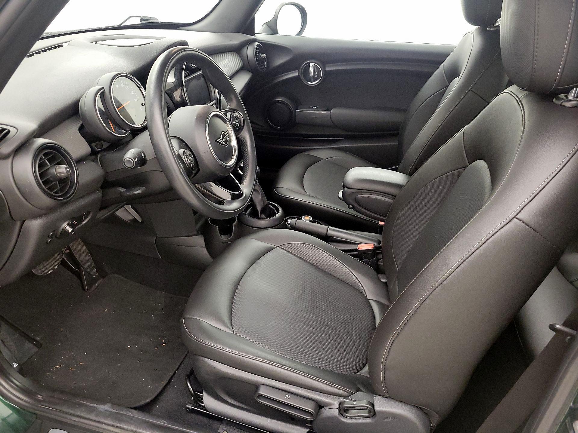 Thumbnail: 2019 MINI Cooper Hardtop - 11