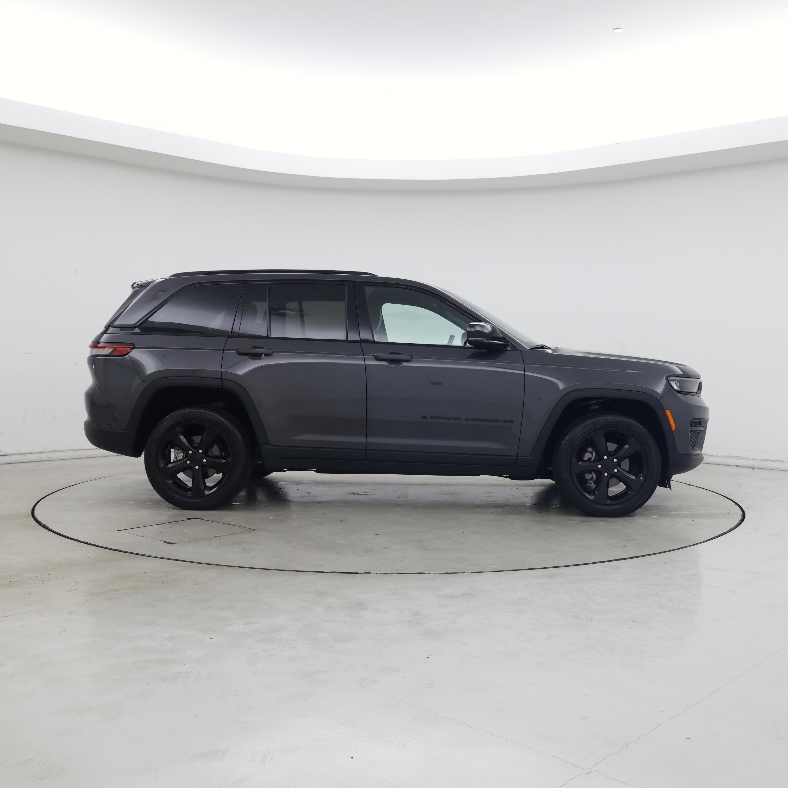 Thumbnail: 2024 Jeep Grand Cherokee - 7