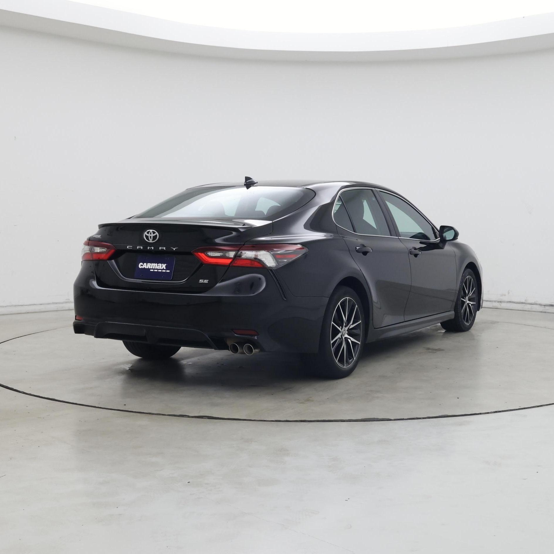 Thumbnail: 2021 Toyota Camry - 8