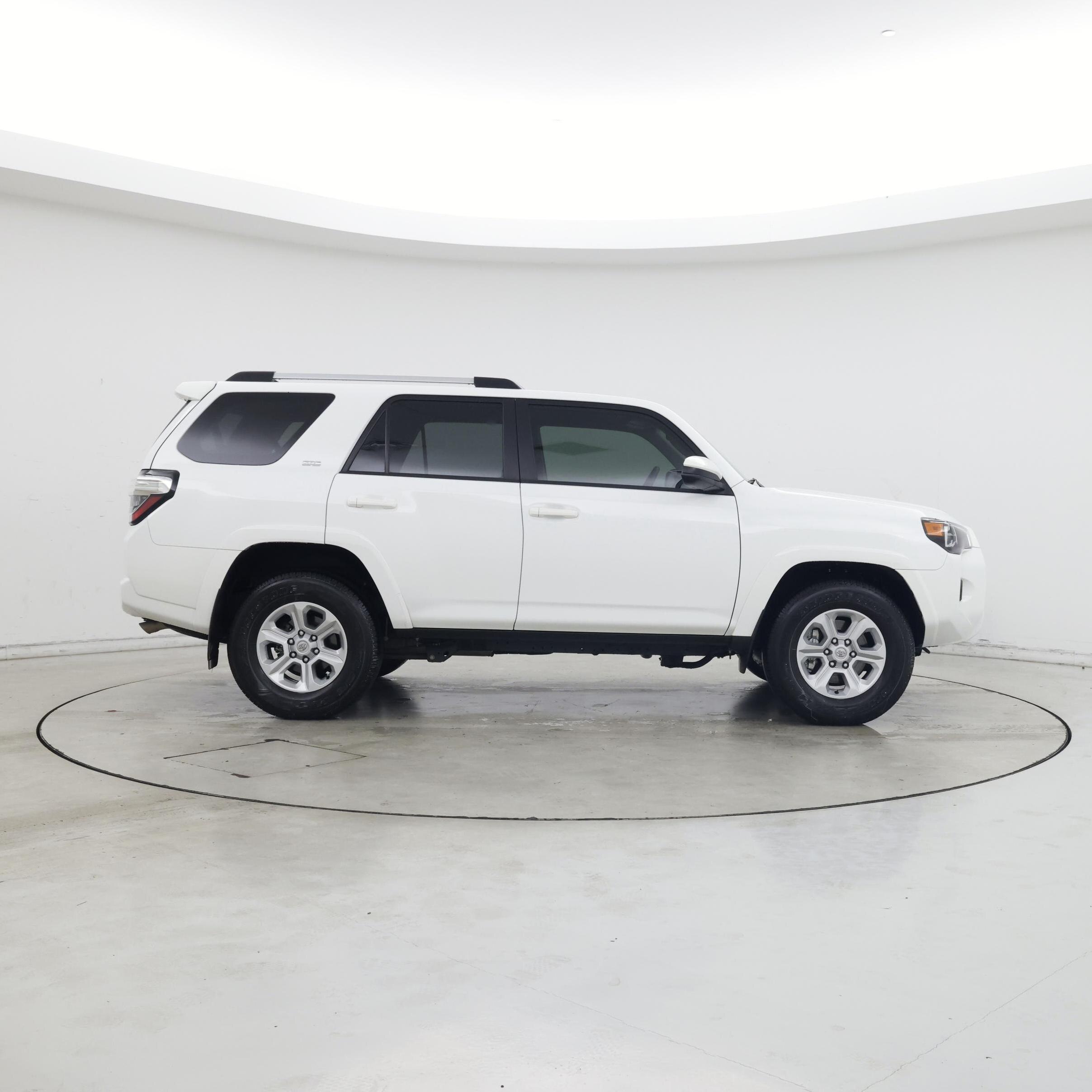 Thumbnail: 2024 Toyota 4Runner - 7