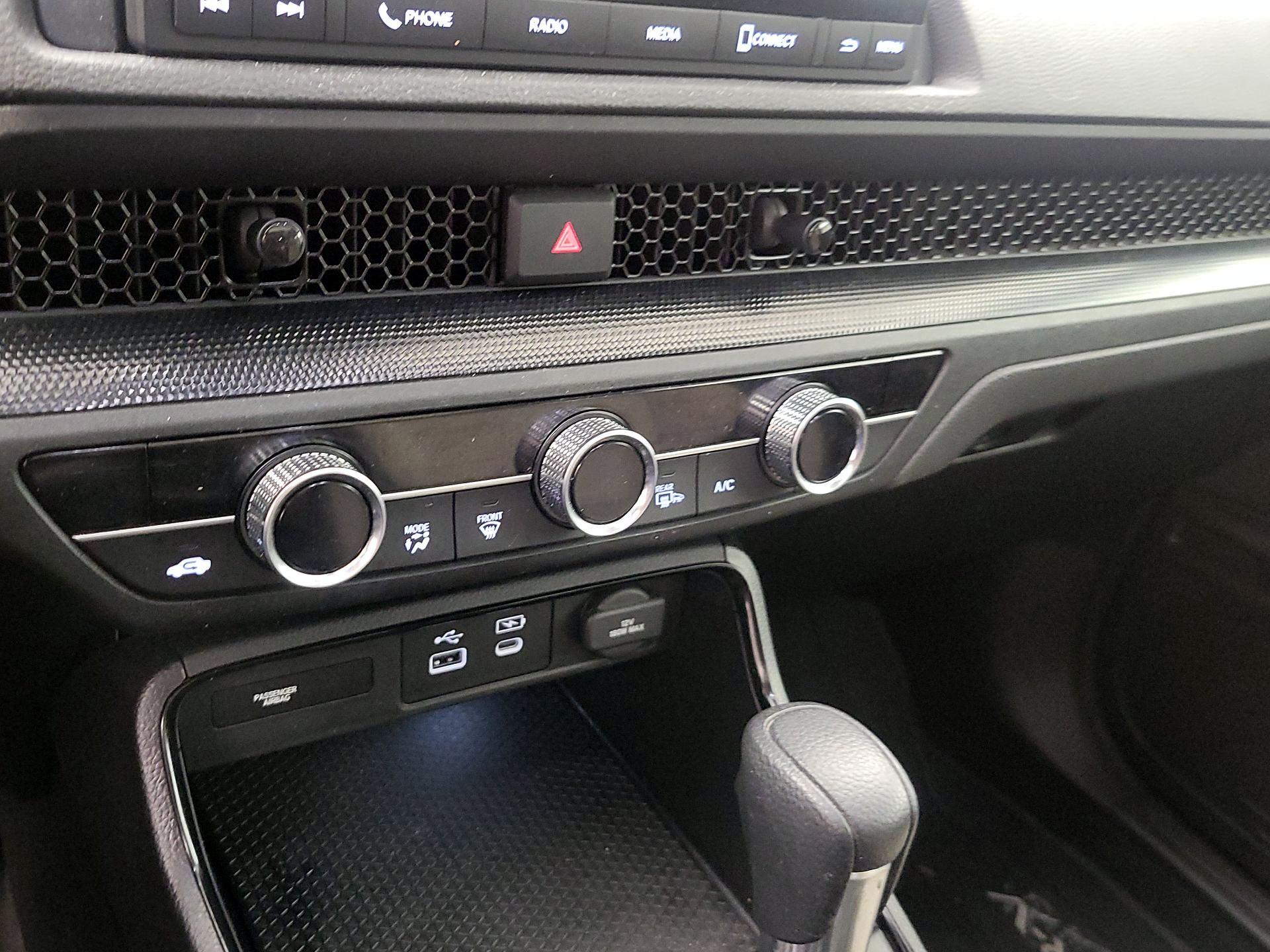 Thumbnail: 2023 Honda CR-V - 16