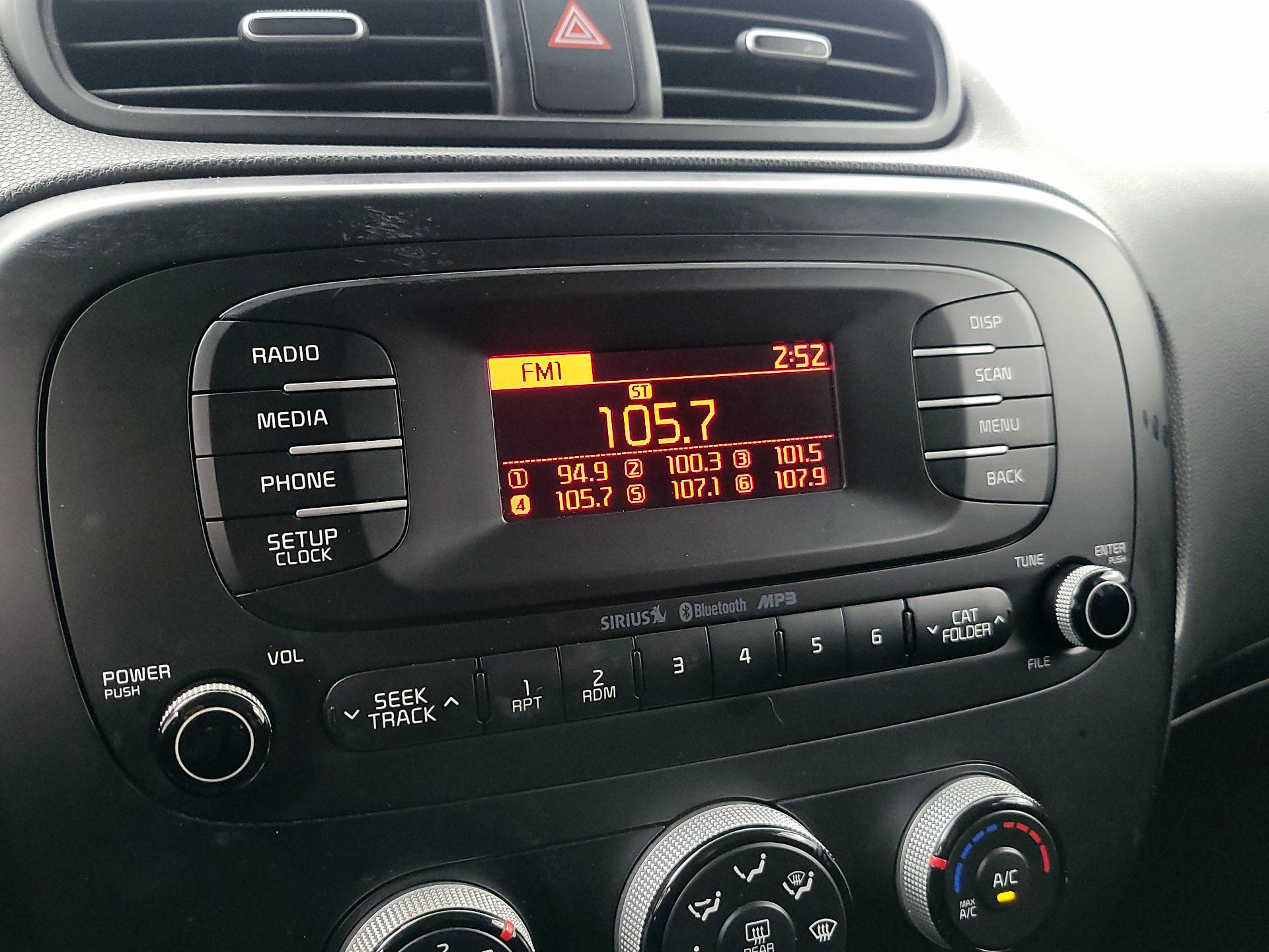 Thumbnail: 2016 Kia Soul - 14