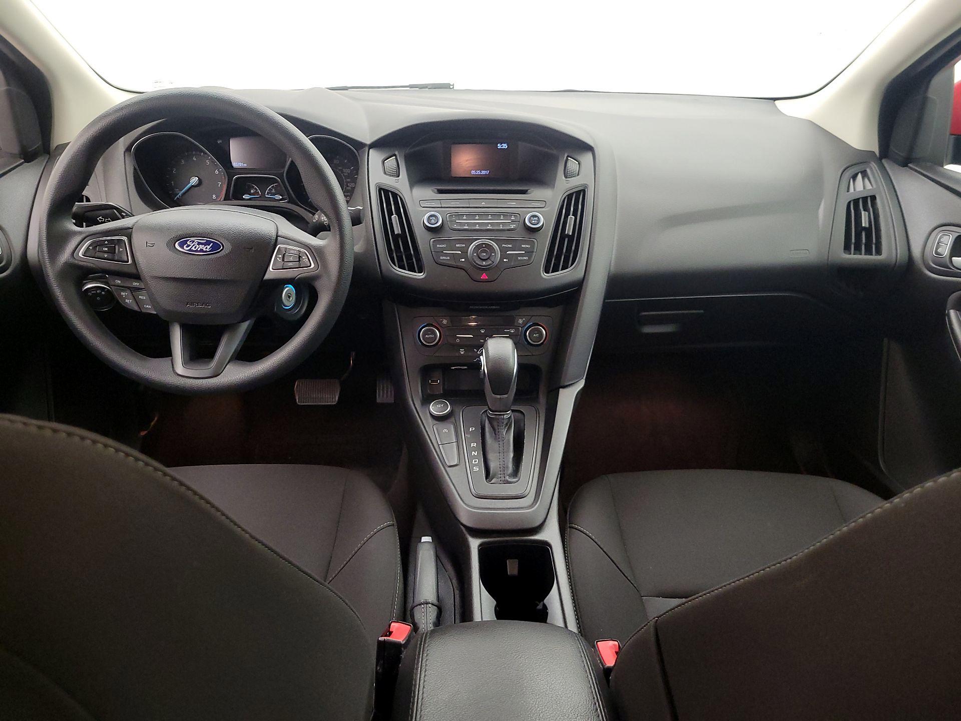 Thumbnail: 2017 Ford Focus - 9