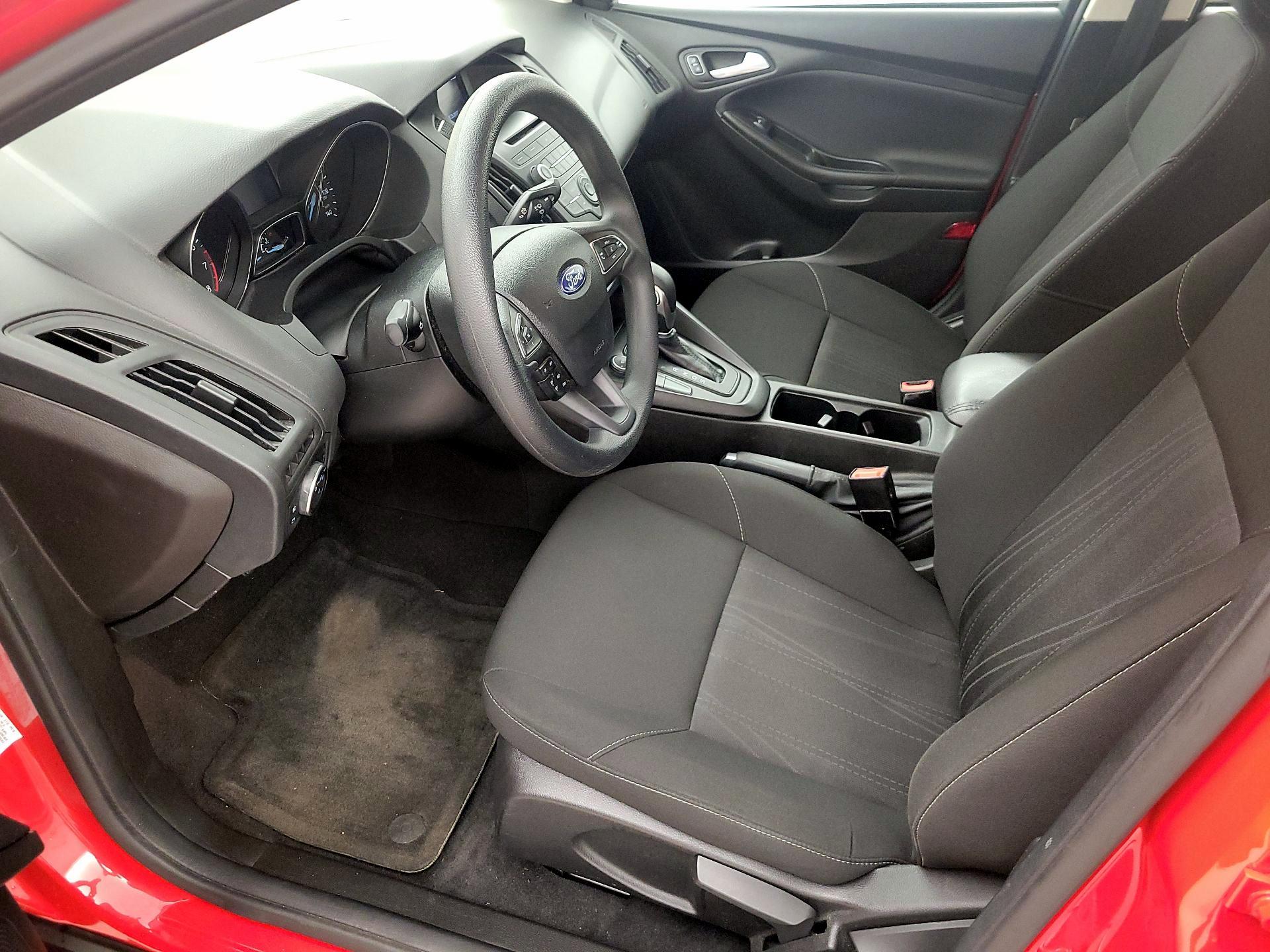 Thumbnail: 2017 Ford Focus - 11