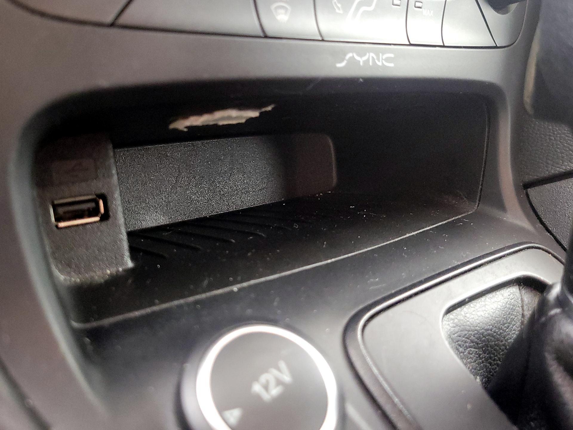 Thumbnail: 2017 Ford Focus - 18