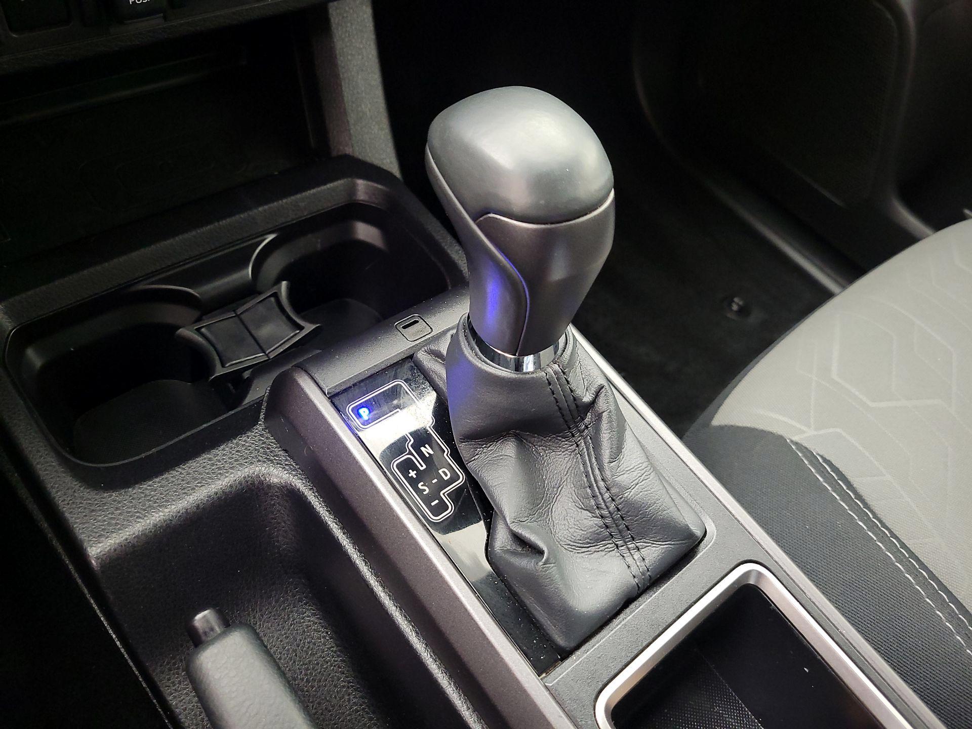 Thumbnail: 2022 Toyota Tacoma - 17