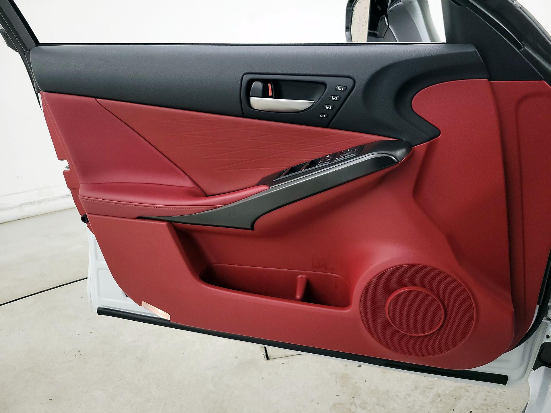 Thumbnail: 2022 Lexus IS - 12