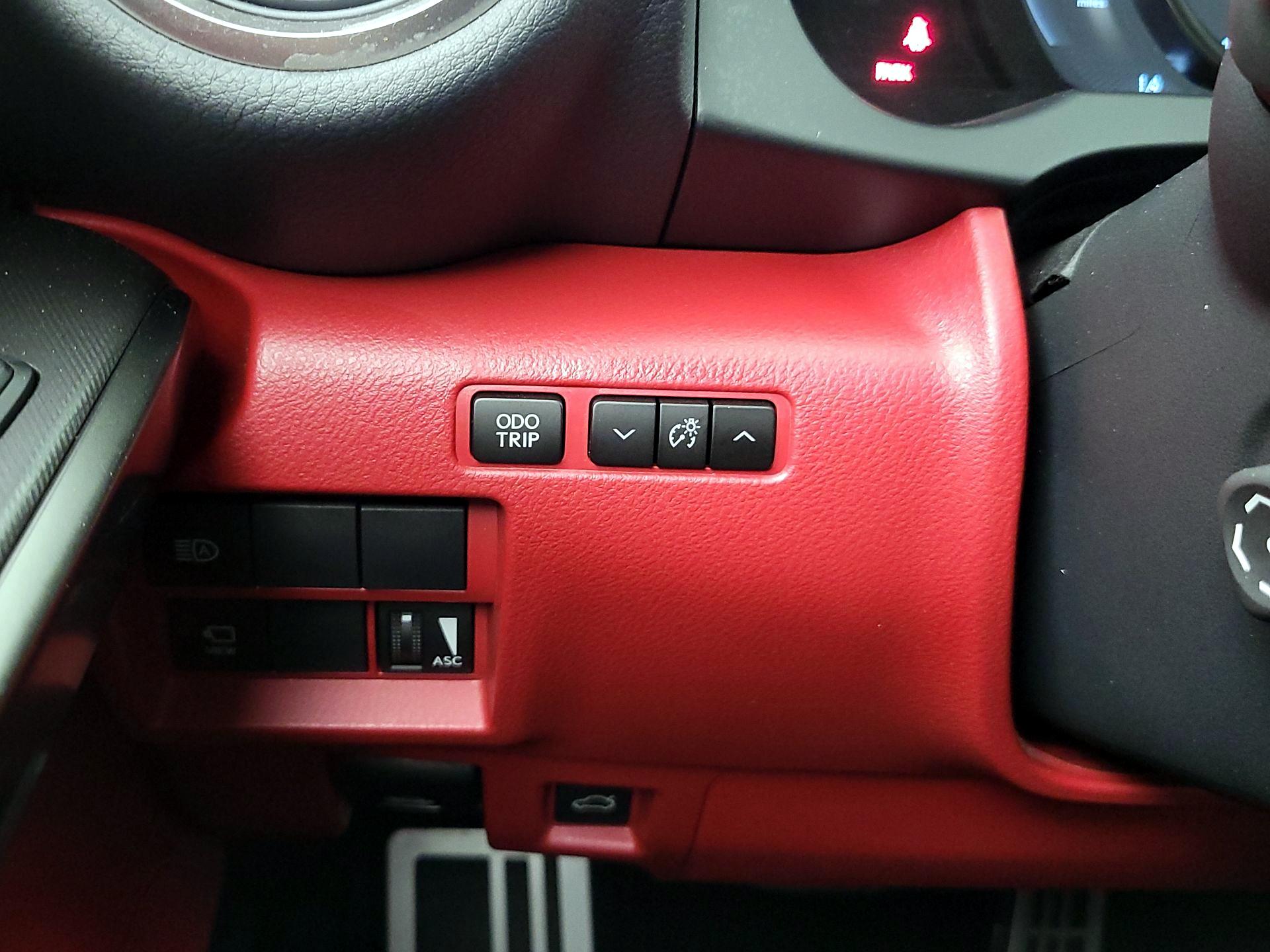 Thumbnail: 2022 Lexus IS - 13