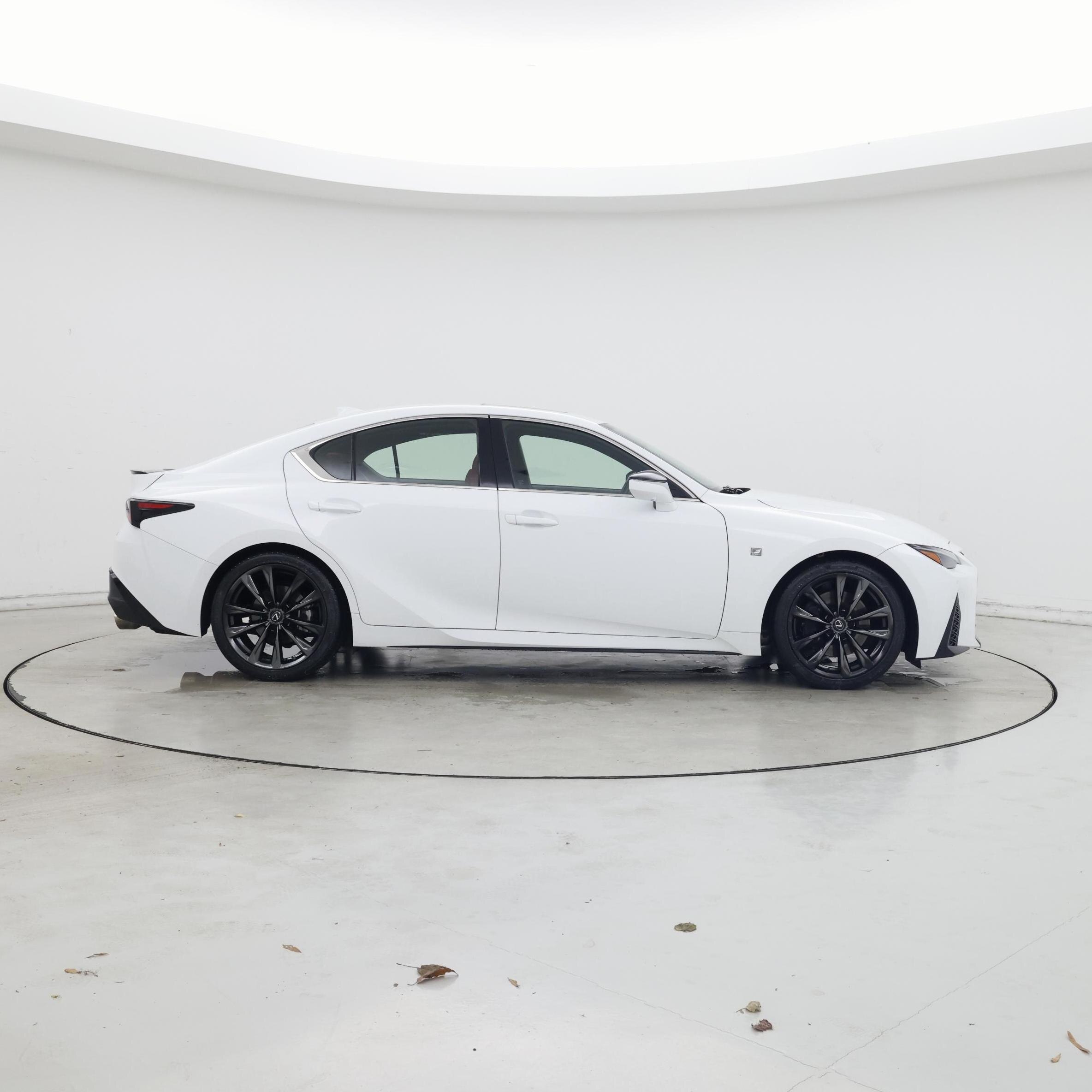 Thumbnail: 2022 Lexus IS - 7