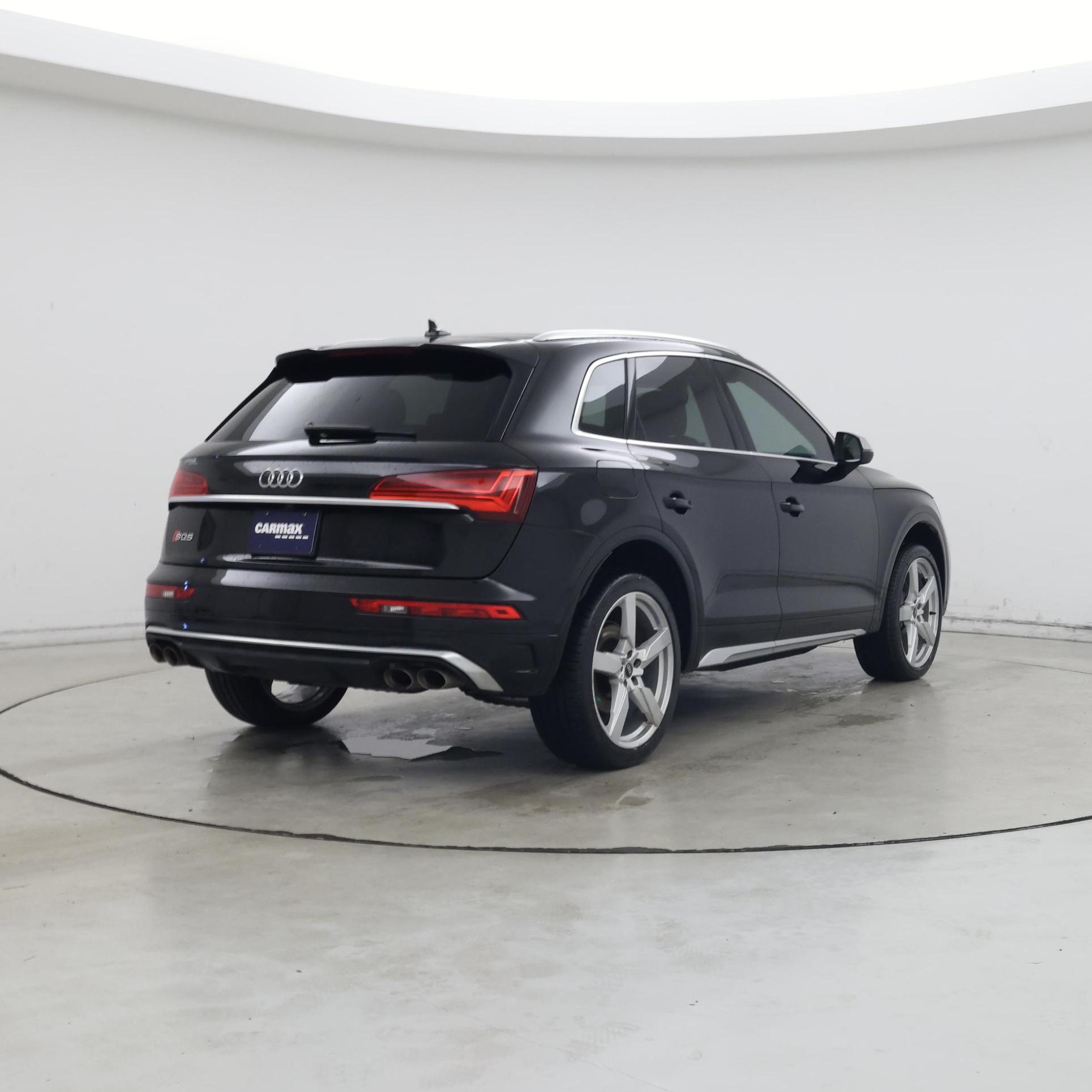Thumbnail: 2022 Audi SQ5 - 8