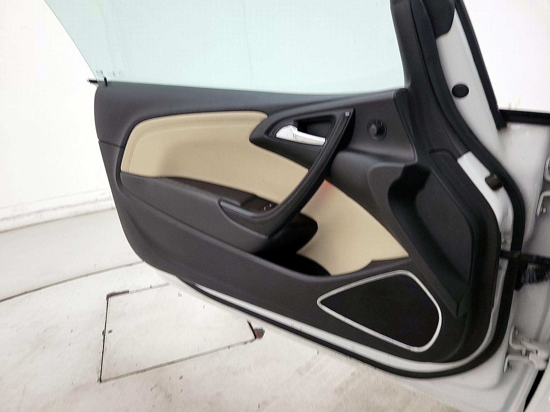 Thumbnail: 2019 Buick Cascada - 12