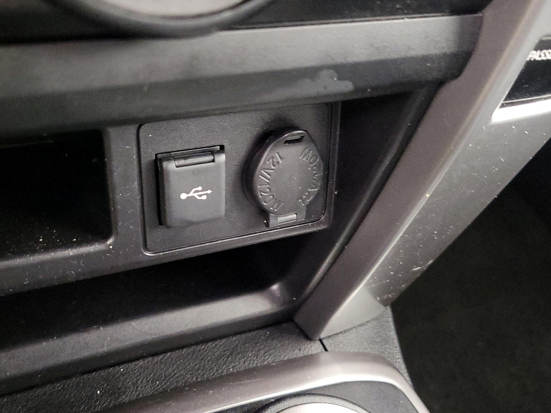 Thumbnail: 2021 Toyota 4Runner - 19