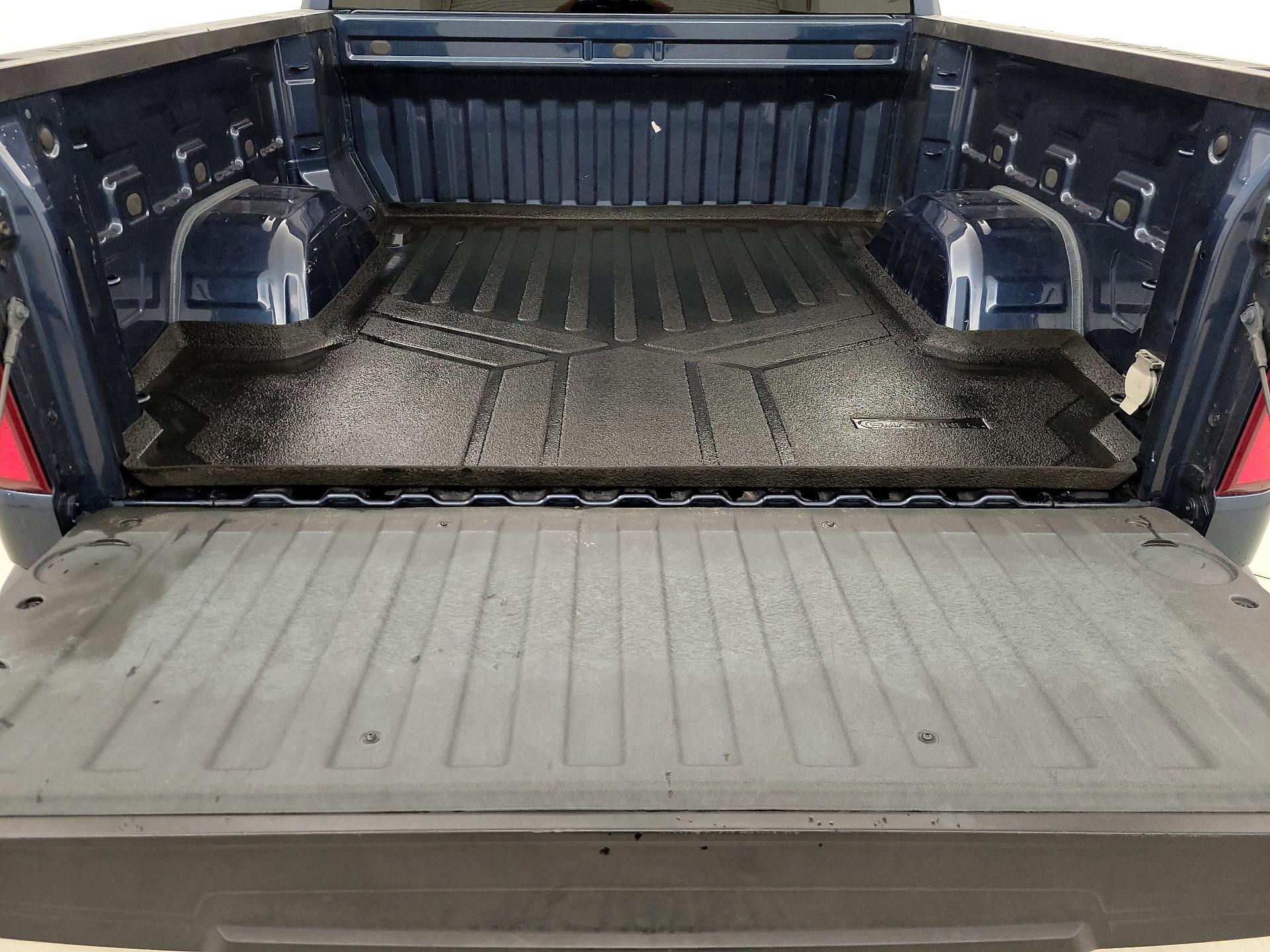 Thumbnail: 2021 Chevrolet Silverado 1500 - 20