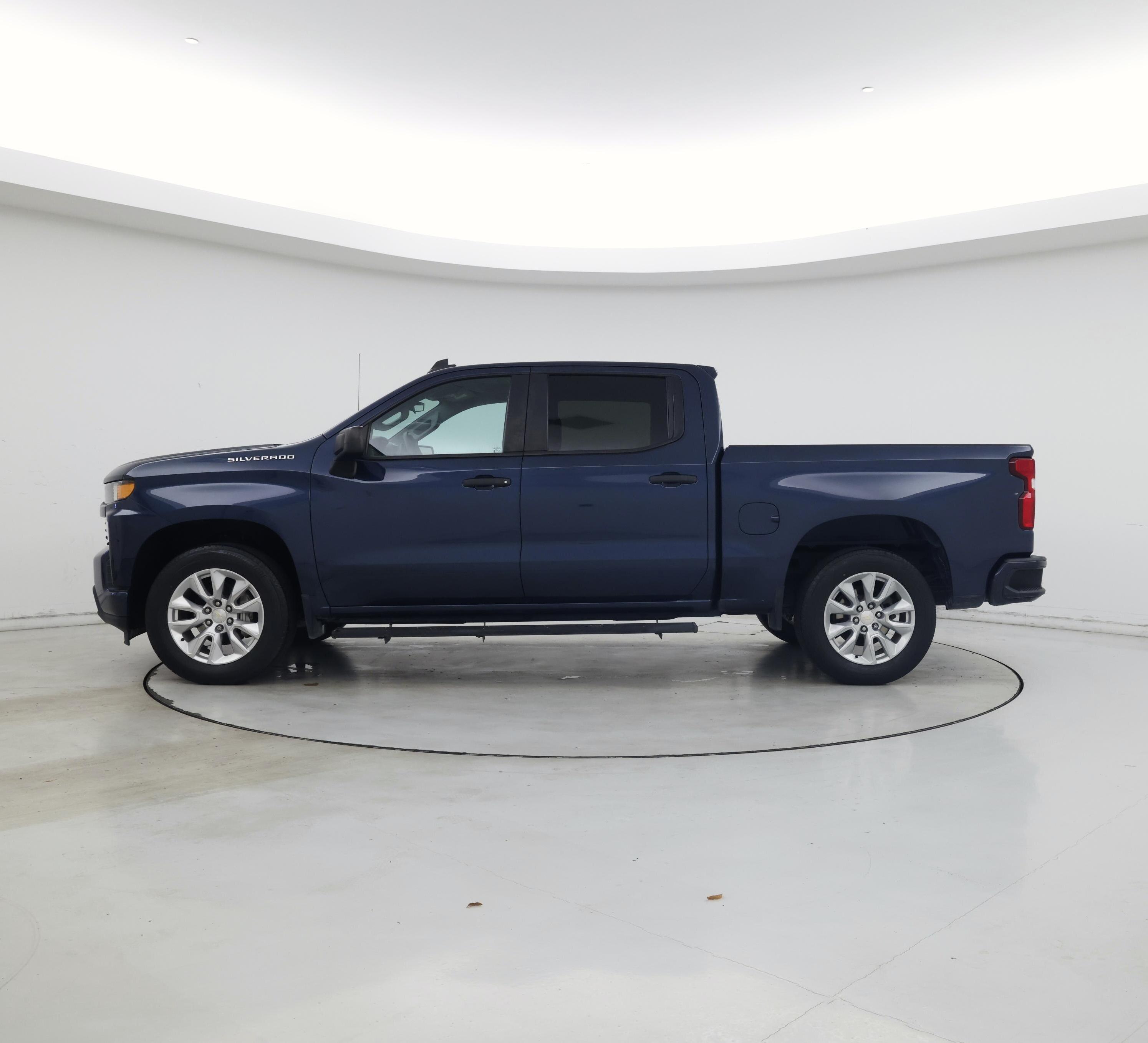 Thumbnail: 2021 Chevrolet Silverado 1500 - 3