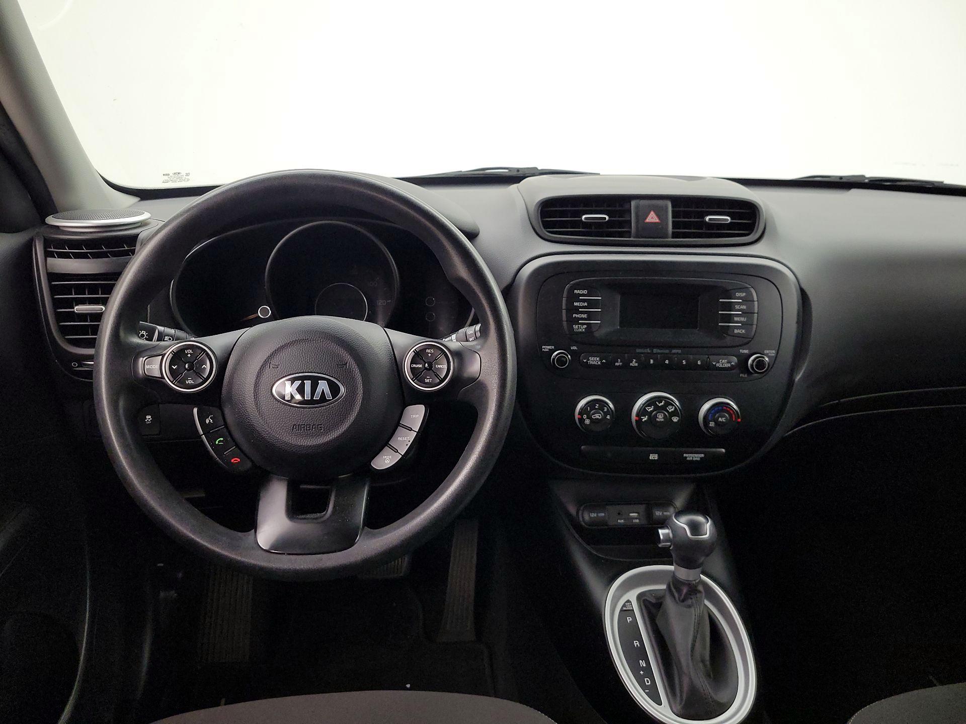 Thumbnail: 2016 Kia Soul - 10