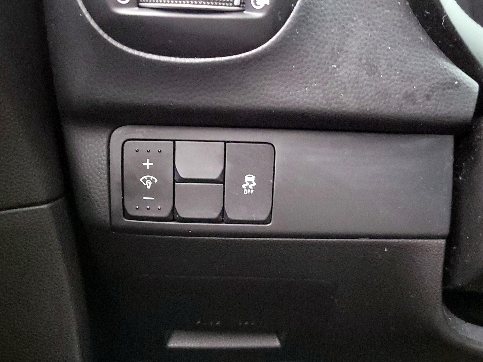 Thumbnail: 2016 Kia Soul - 13