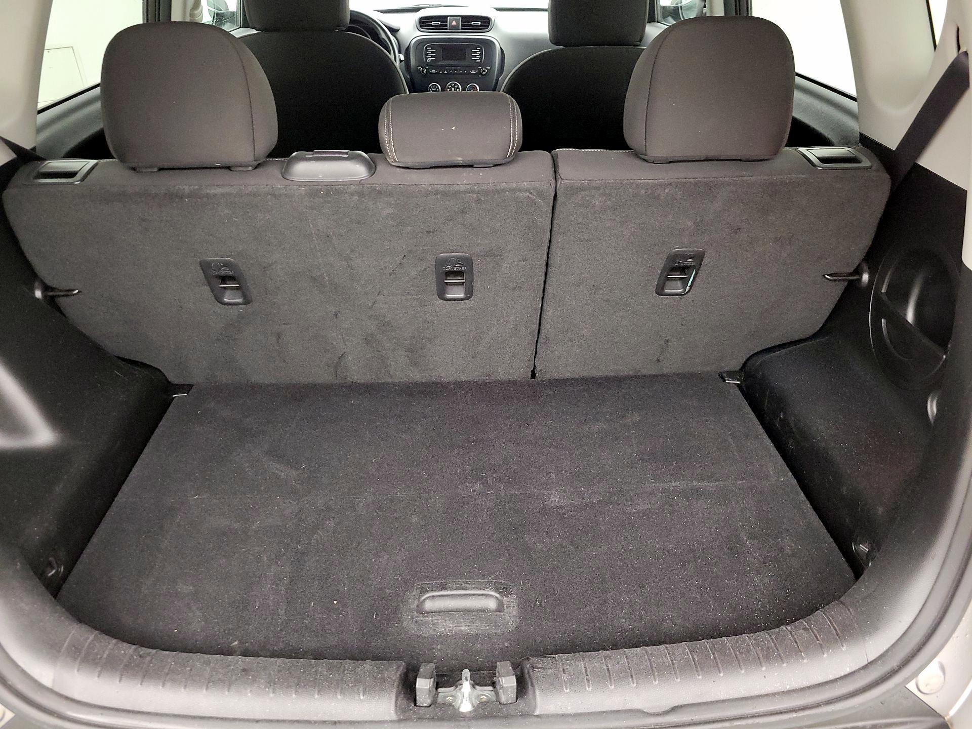 Thumbnail: 2016 Kia Soul - 19