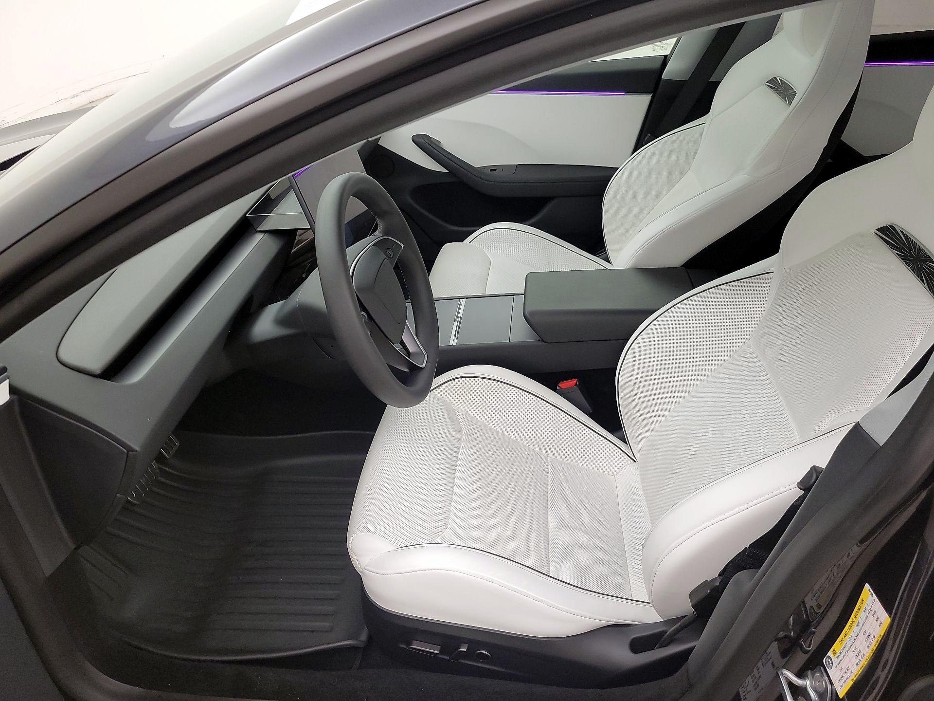 Thumbnail: 2024 Tesla Model 3 - 11