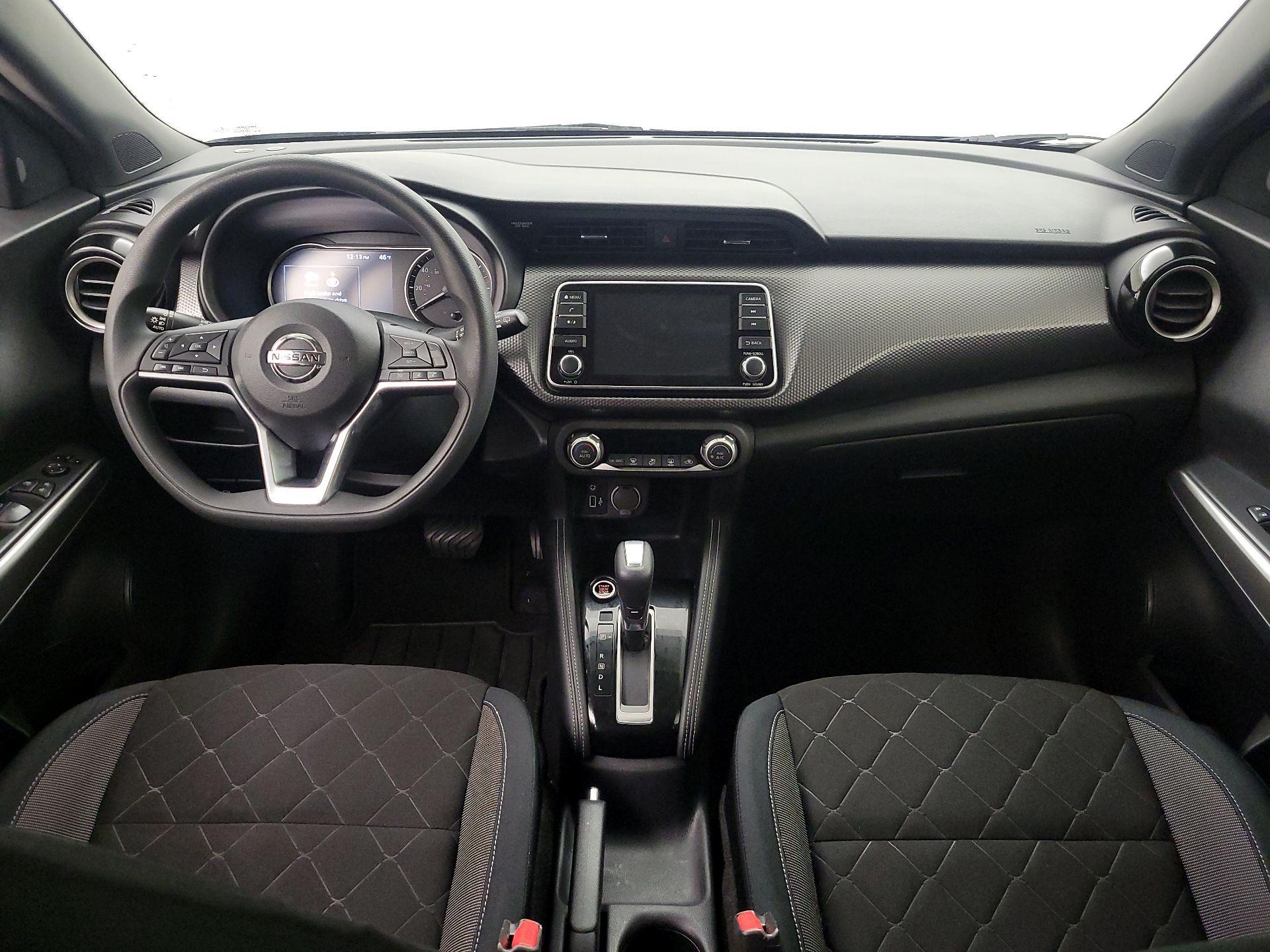 Thumbnail: 2018 Nissan Kicks - 9