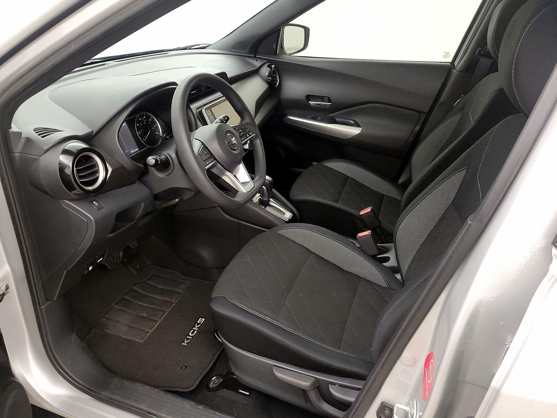 Thumbnail: 2018 Nissan Kicks - 11